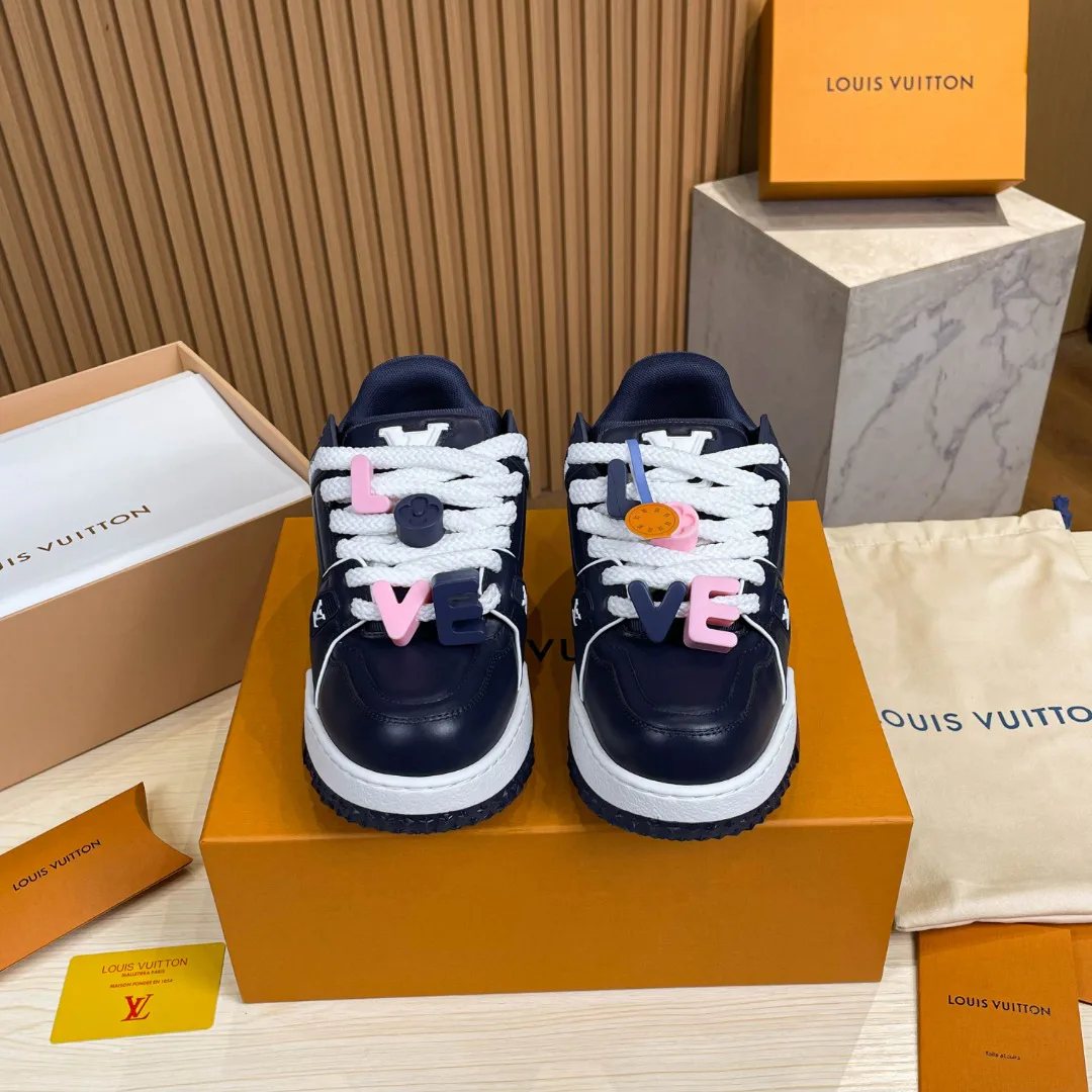 Кроссовки Женские Louis Vuitton 11073657