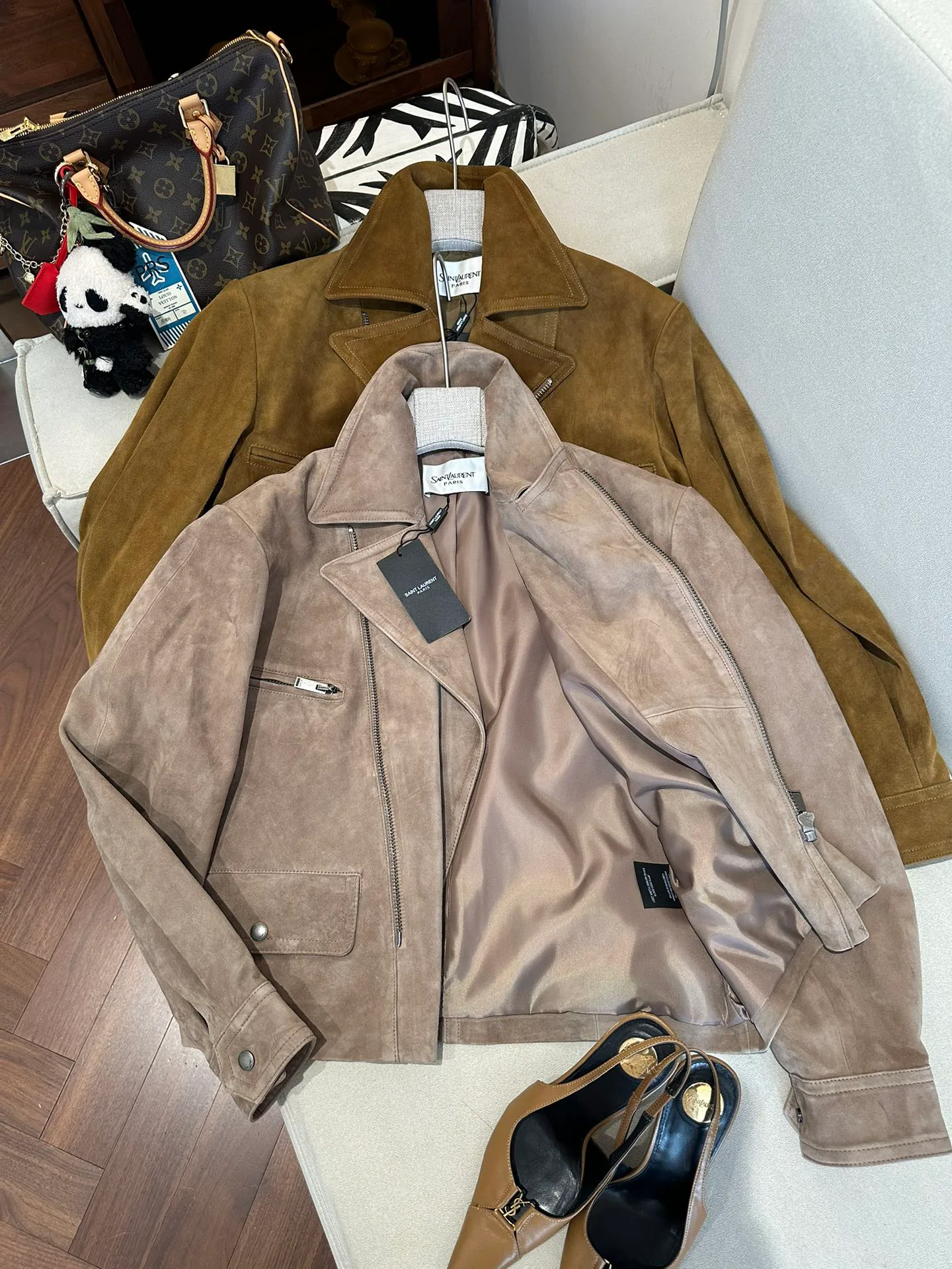 Кожаные Куртки И Дублёнки Женские Saint Laurent 11786231