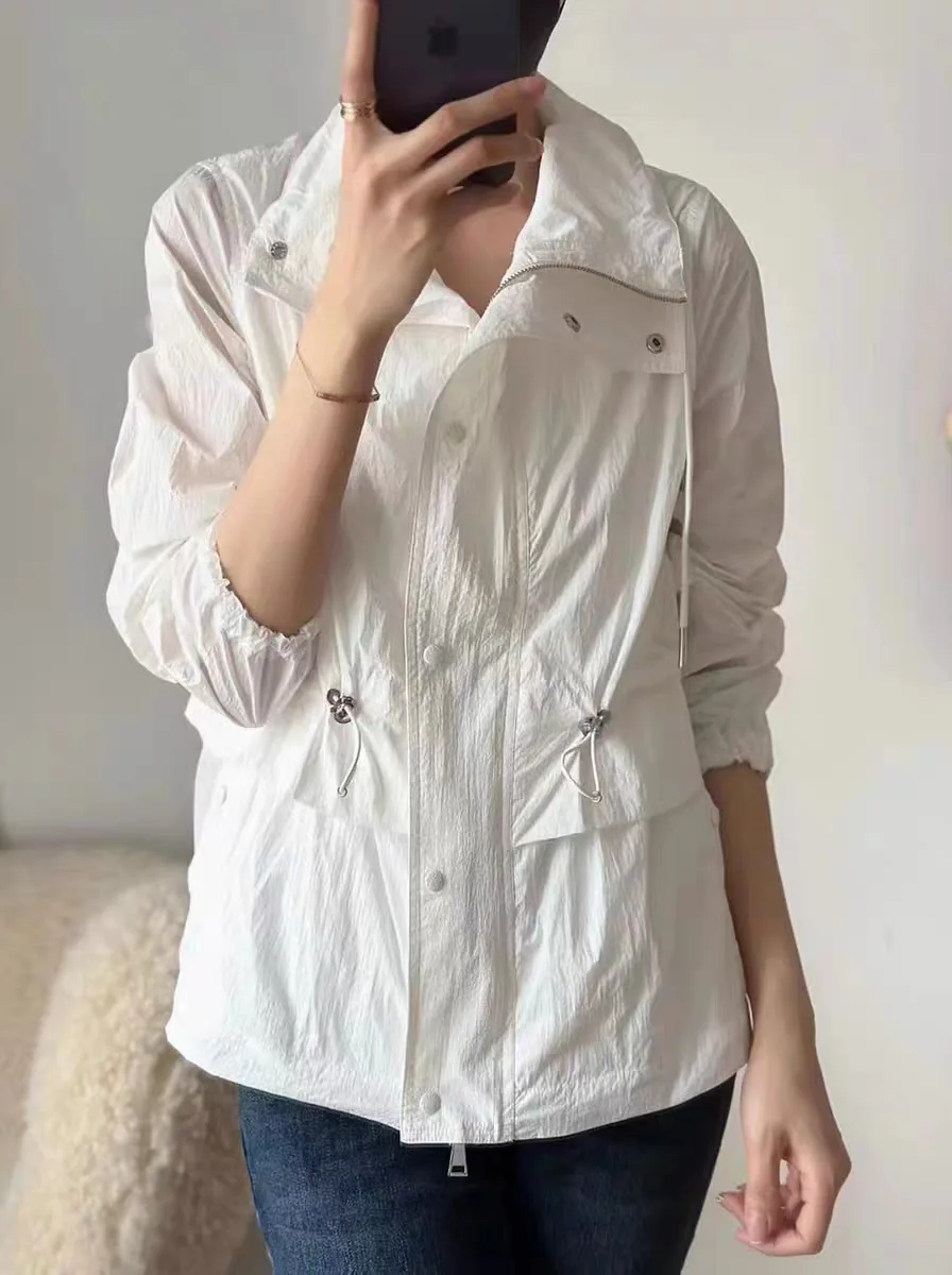 Куртки И Пуховики Женские Moncler 11537541