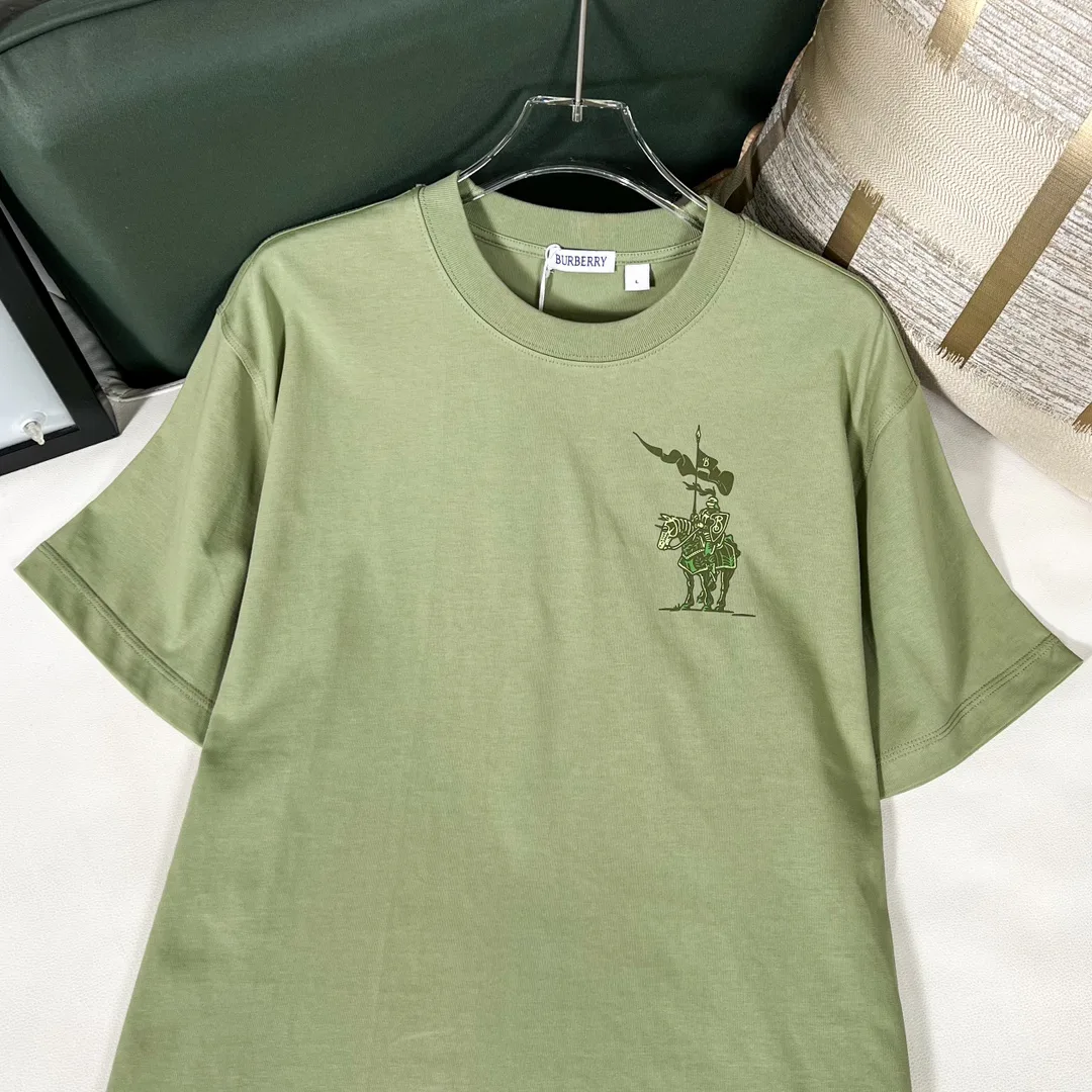 Футболки Женские Burberry 2410