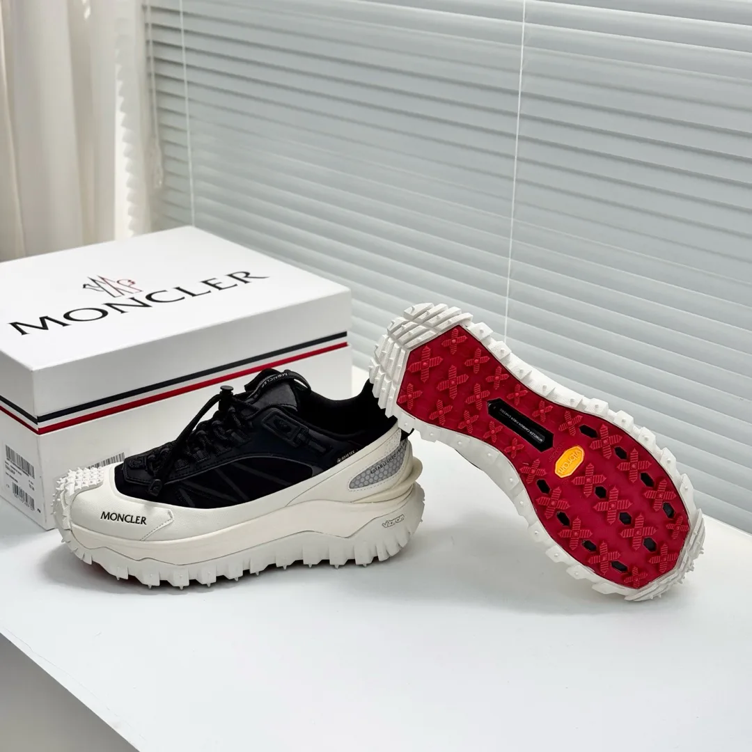 Кроссовки Женские Moncler 2050