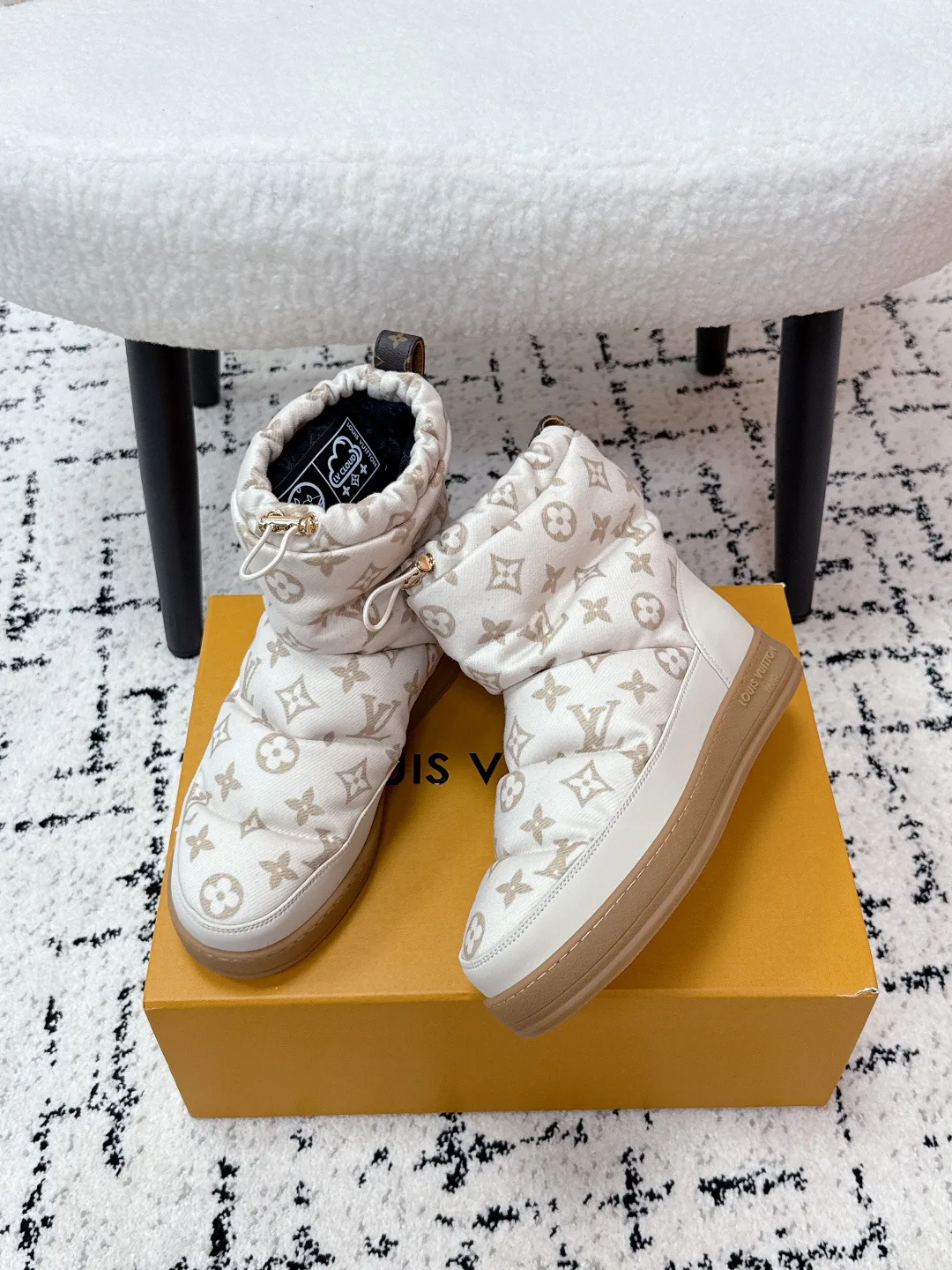 Угги Женские Louis Vuitton 442481