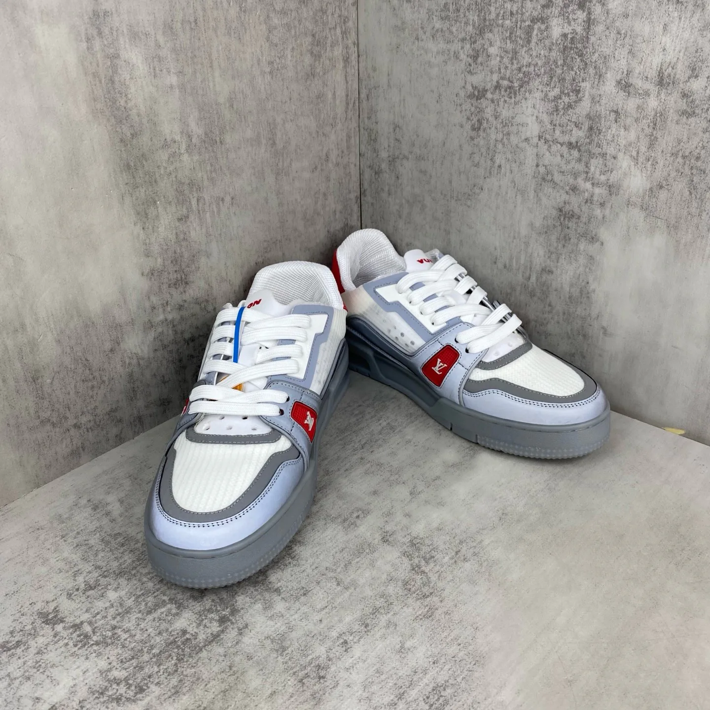 Кроссовки Женские Louis Vuitton 155143