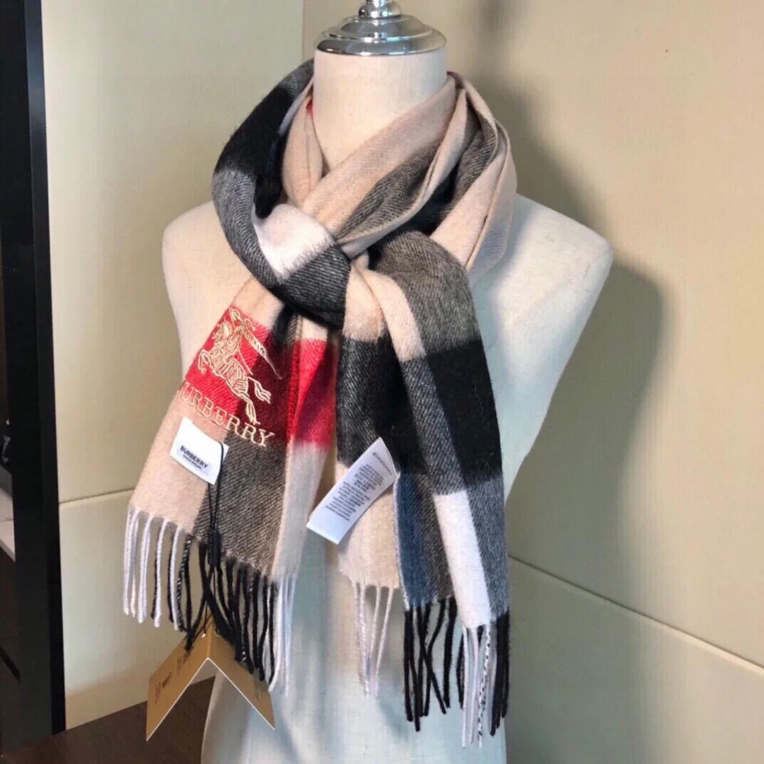 Шарфы Burberry 588319