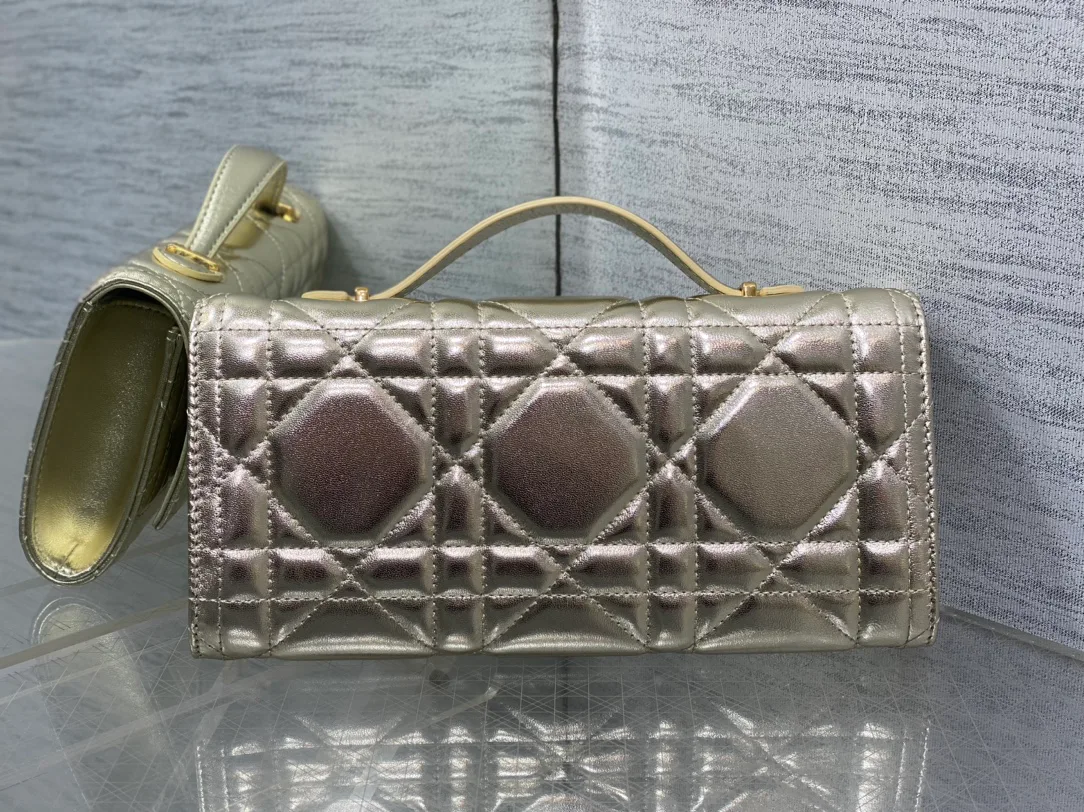 Клатчи Женские Christian Dior 11412682