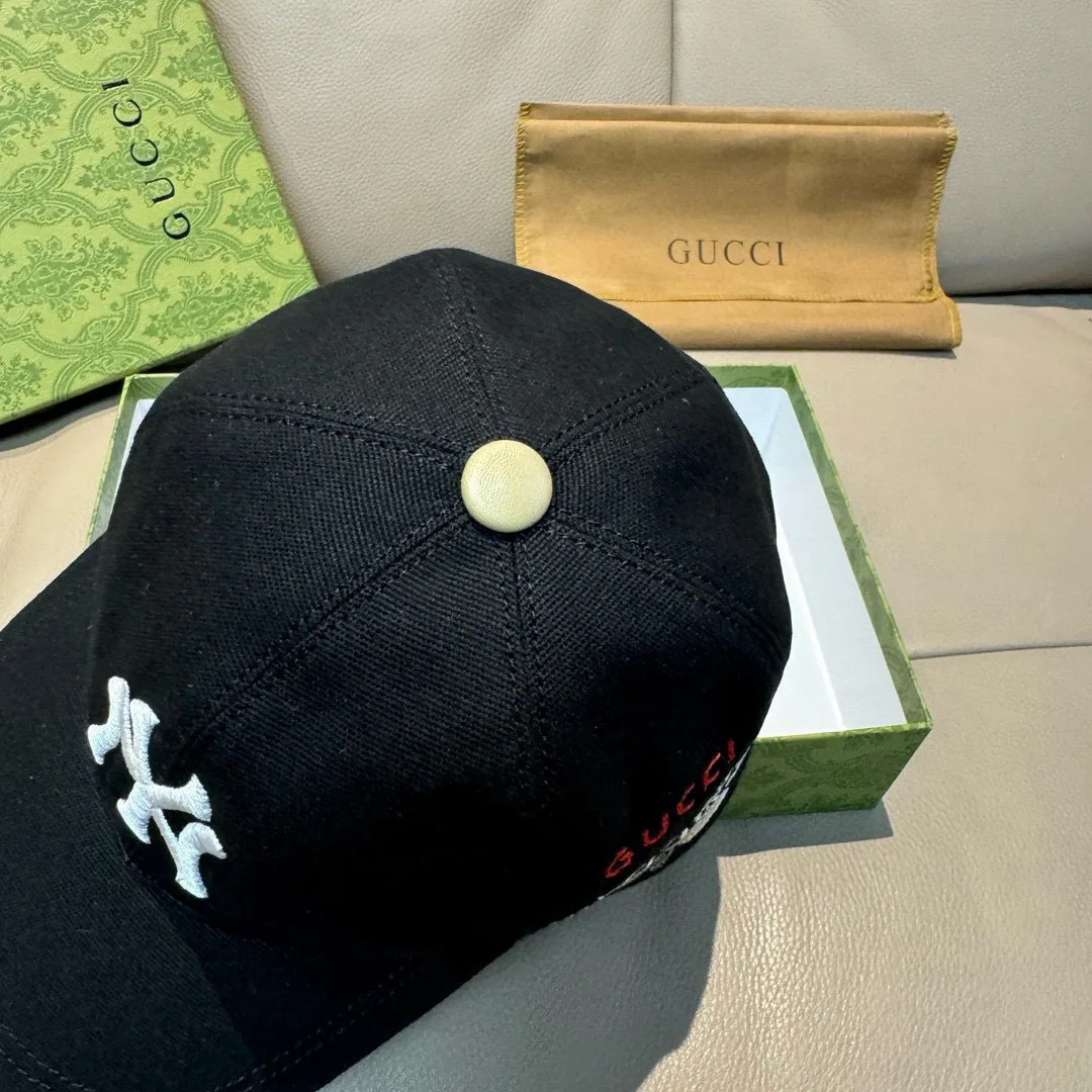 Головные Уборы Gucci 11055605