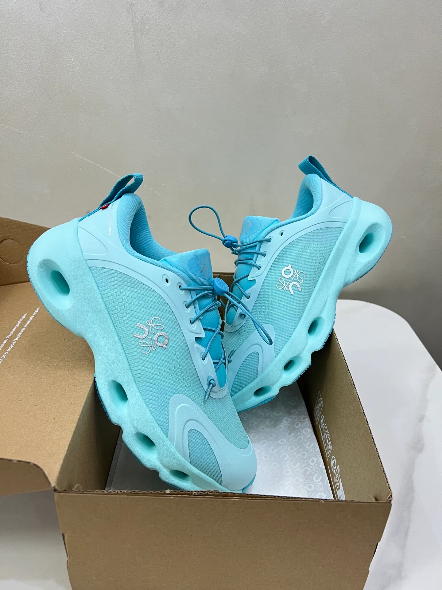 Кроссовки Женские Loewe 5344170