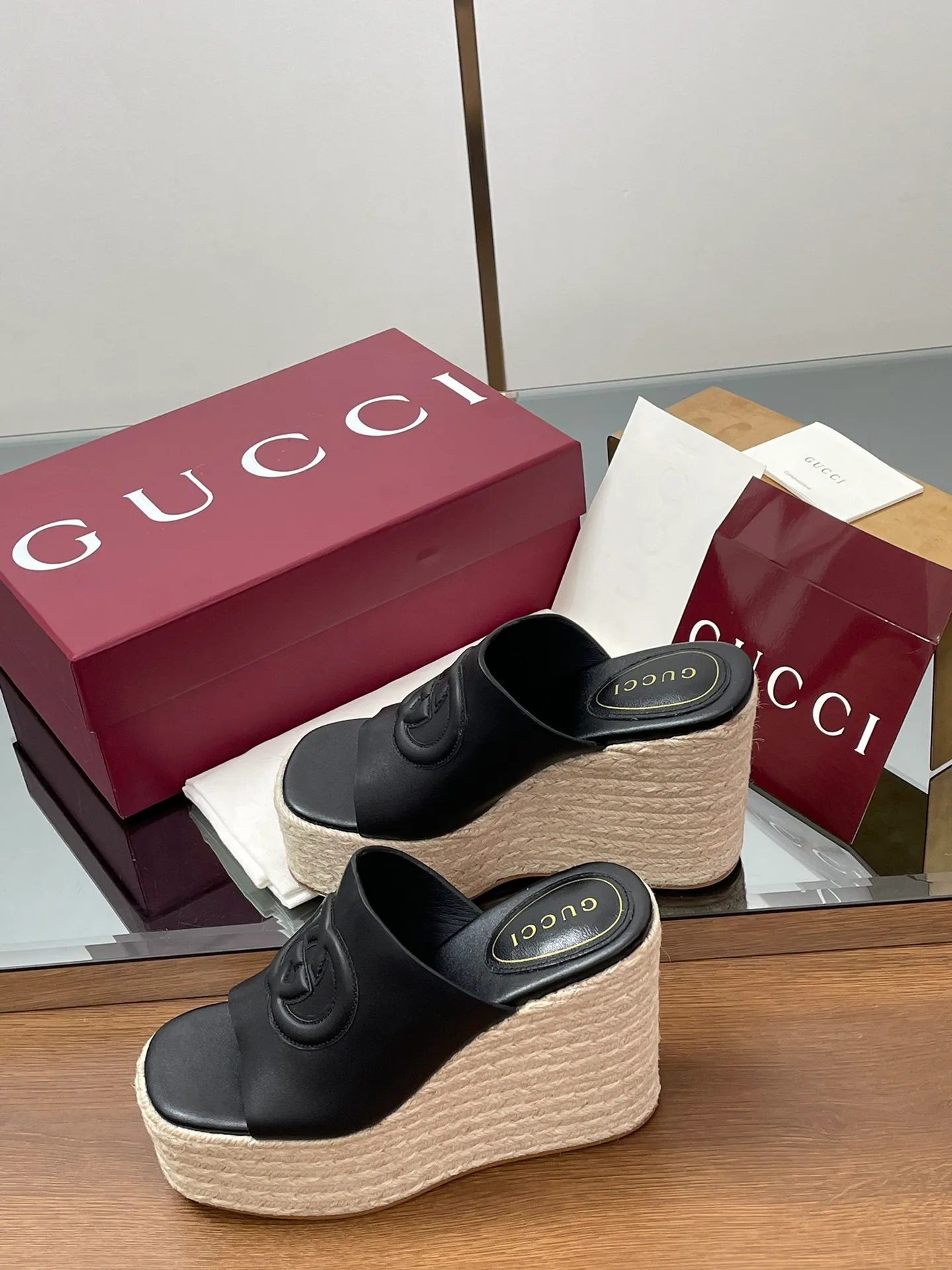 Босоножки Женские Gucci 11616327
