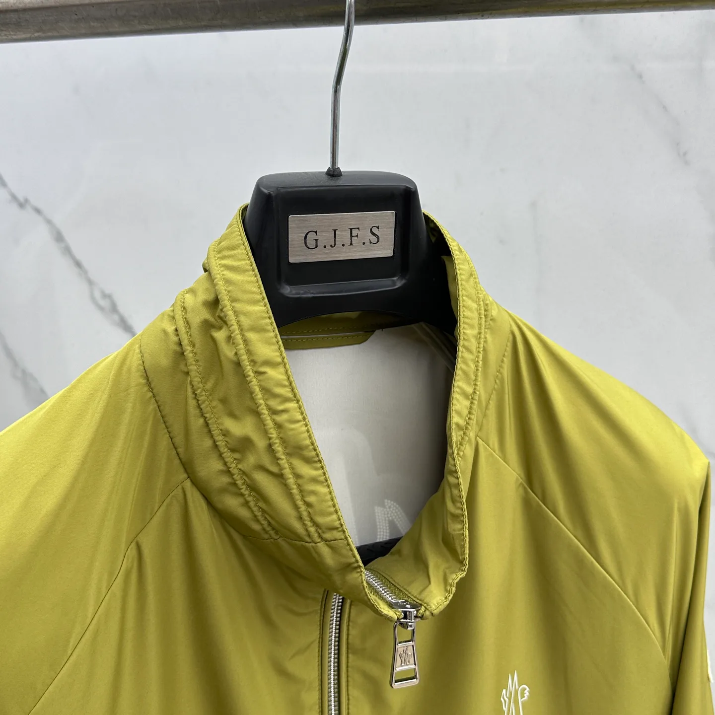 Куртки И Пуховики Мужские Moncler 2237381