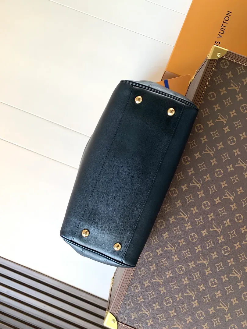 Классические Сумки Женские Louis Vuitton 536050