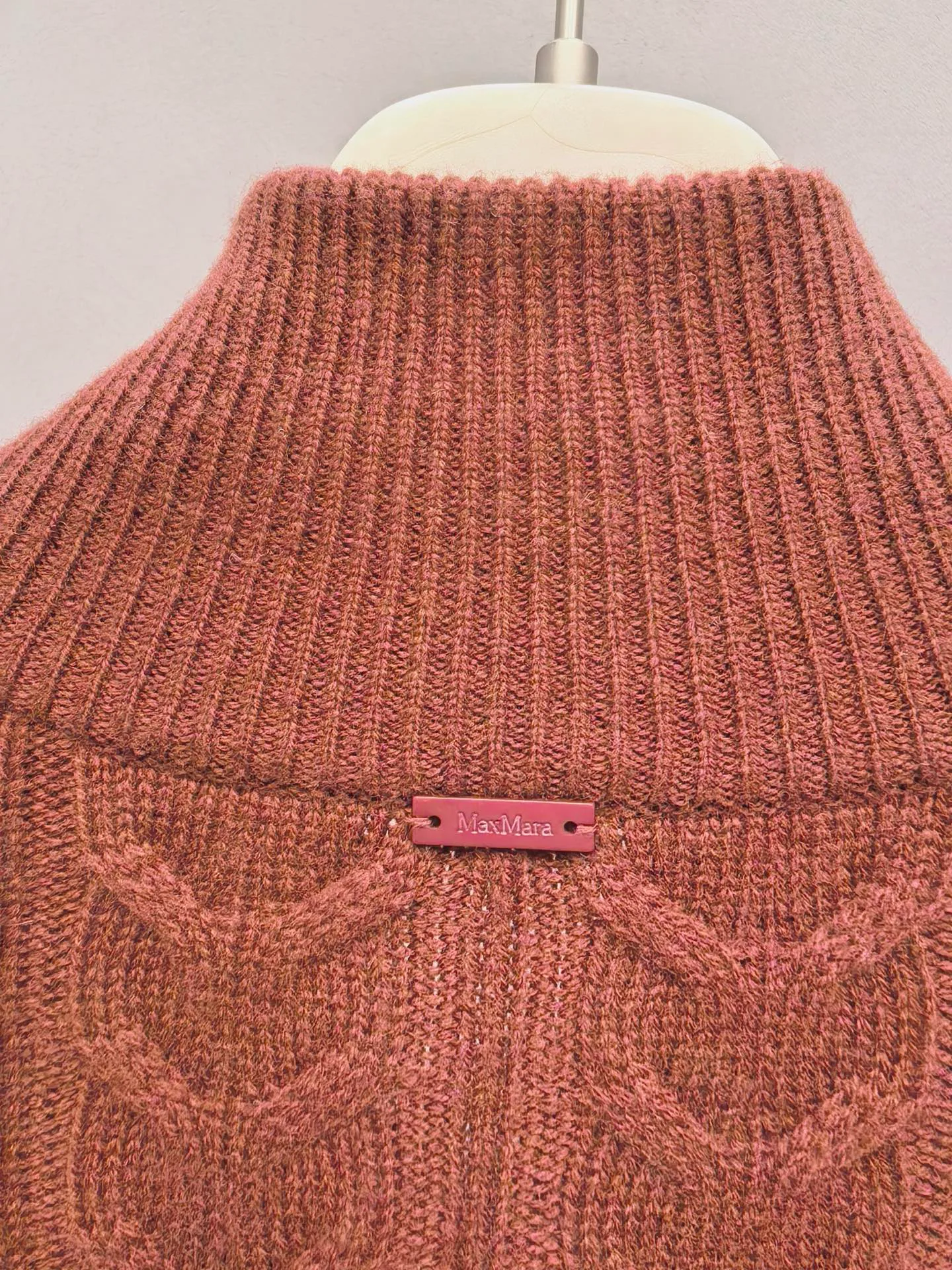 Джемперы И Свитеры Женские Max Mara 18829079