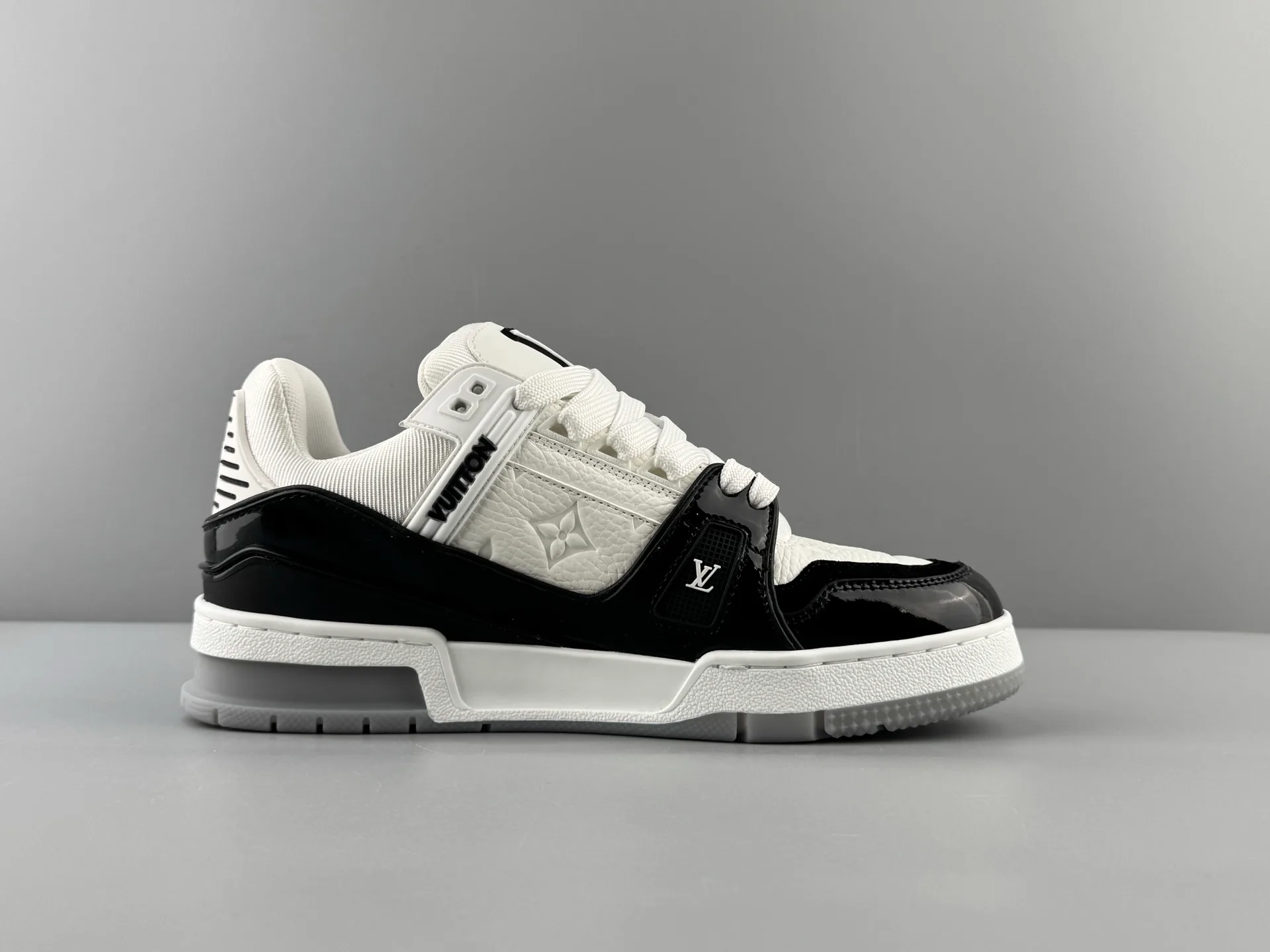 Кроссовки Мужские Louis Vuitton 790394