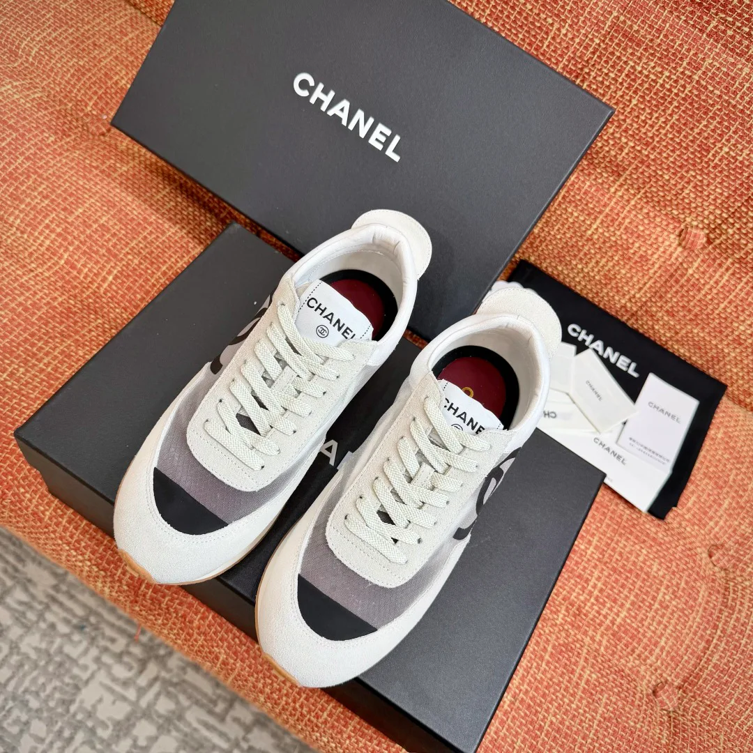 Кроссовки Женские Chanel 10645138
