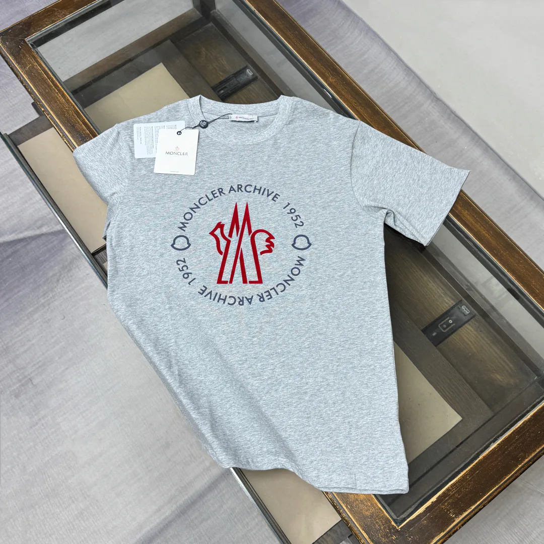 Футболки Женские Moncler 11885601