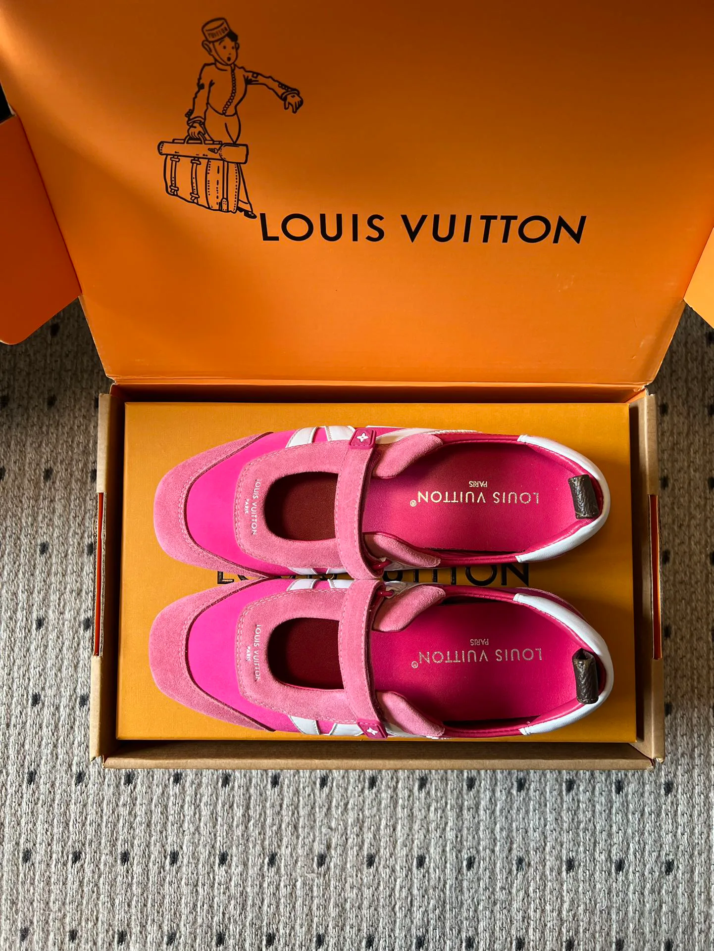 Туфли Женские Louis Vuitton 13561814