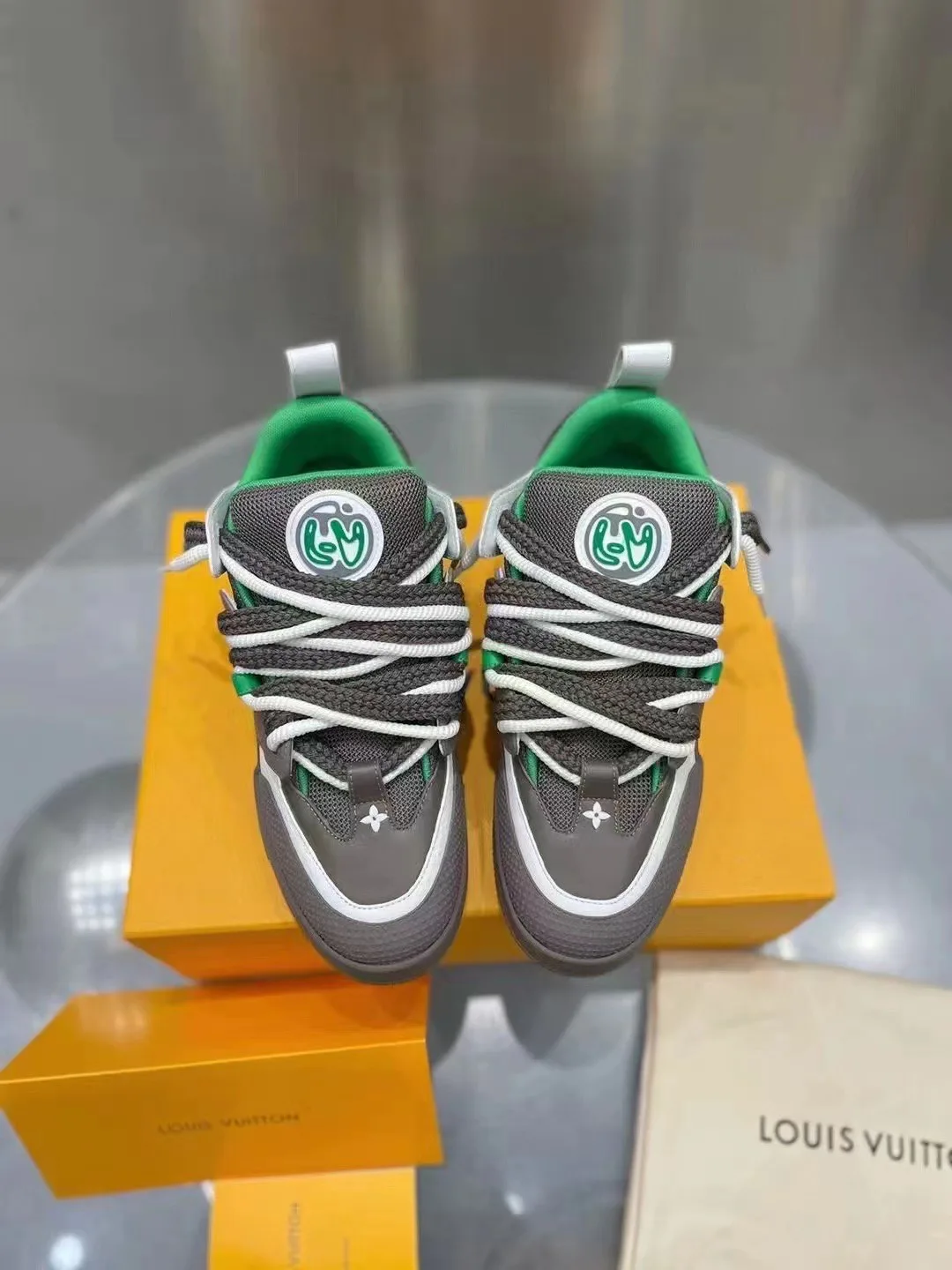 Кроссовки Женские Louis Vuitton 311350