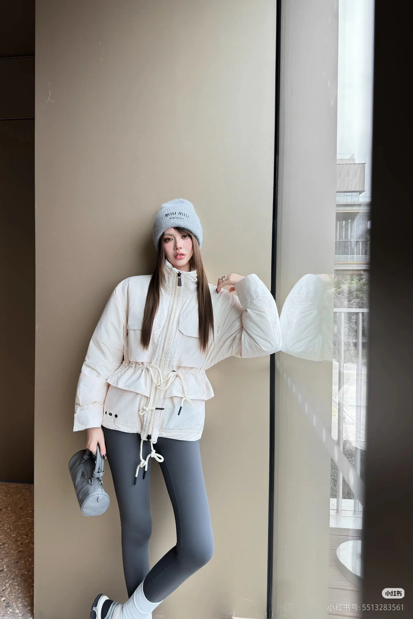 Куртки И Пуховики Женские Moncler 18044445