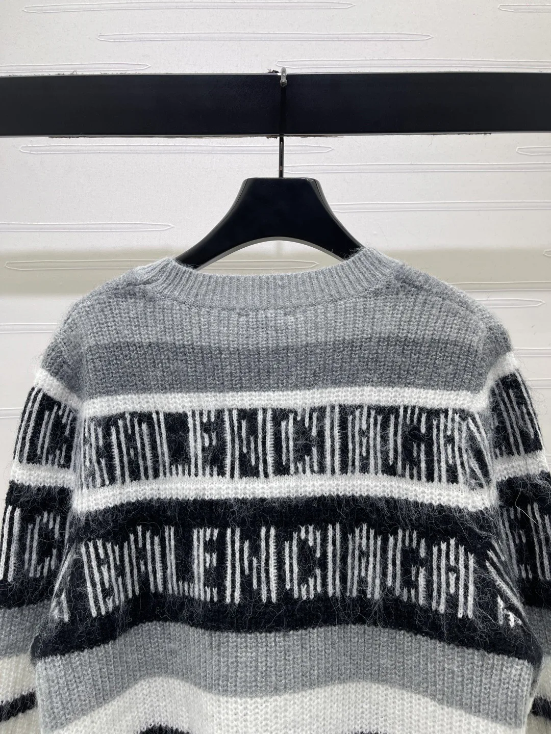 Джемперы И Свитеры Женские Balenciaga 18781455