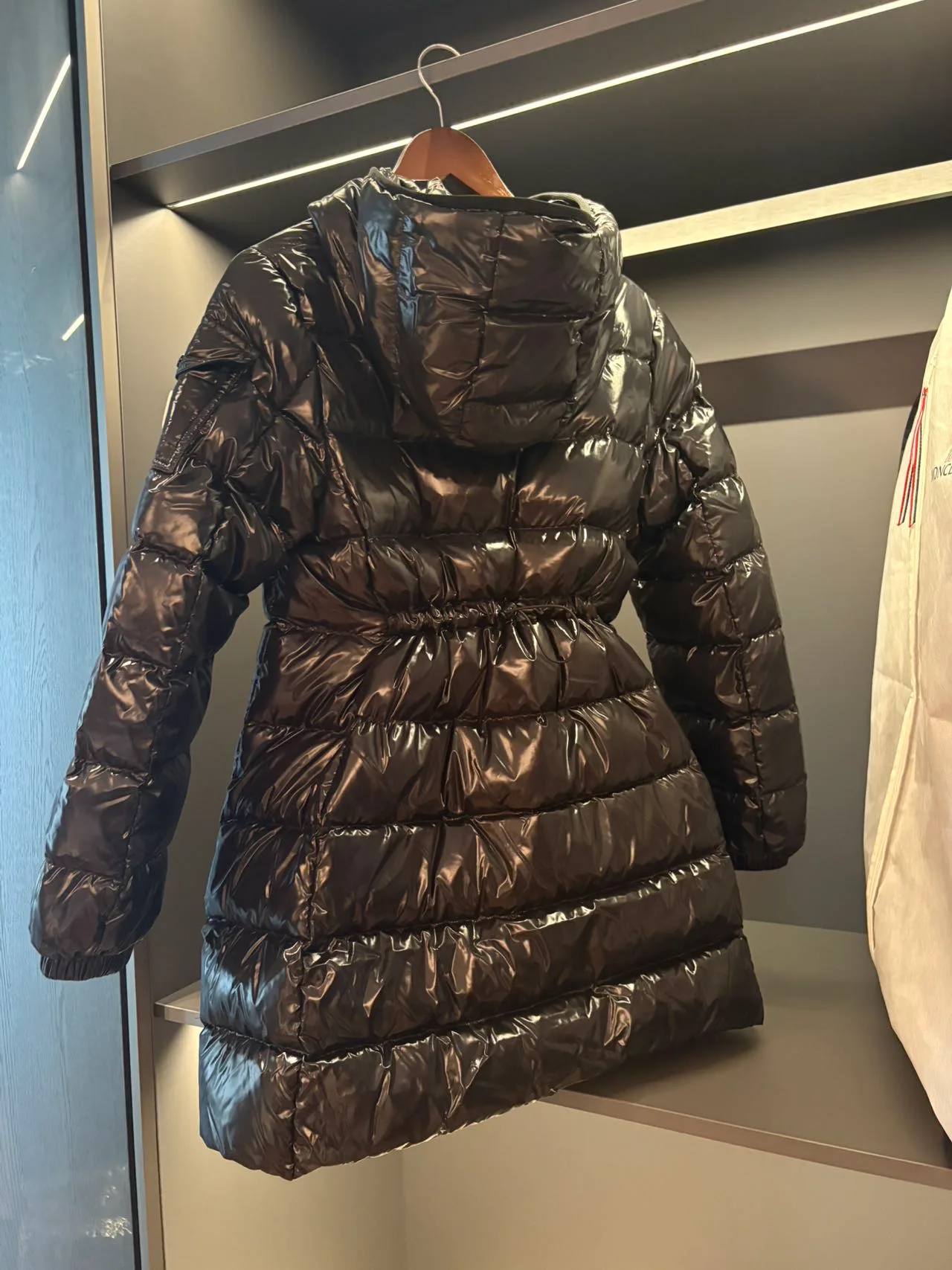 Куртки И Пуховики Женские Moncler 18111043