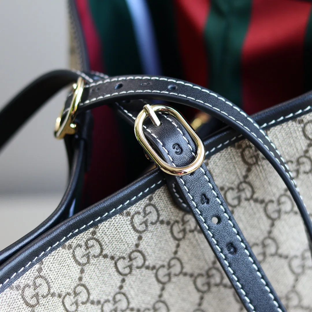 Классические Сумки Женские Gucci 12781860