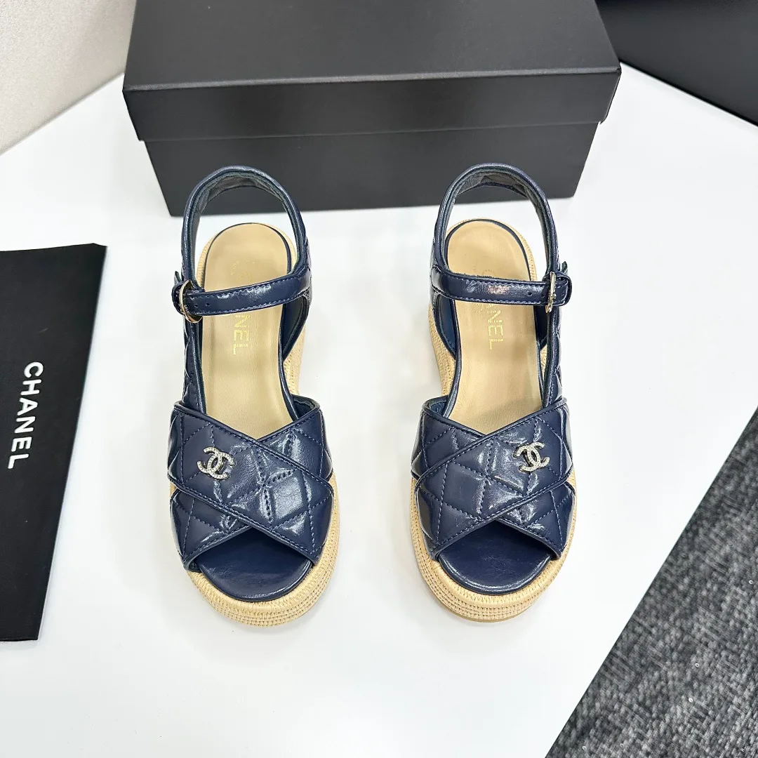 Сандалии Женские Chanel 11627945