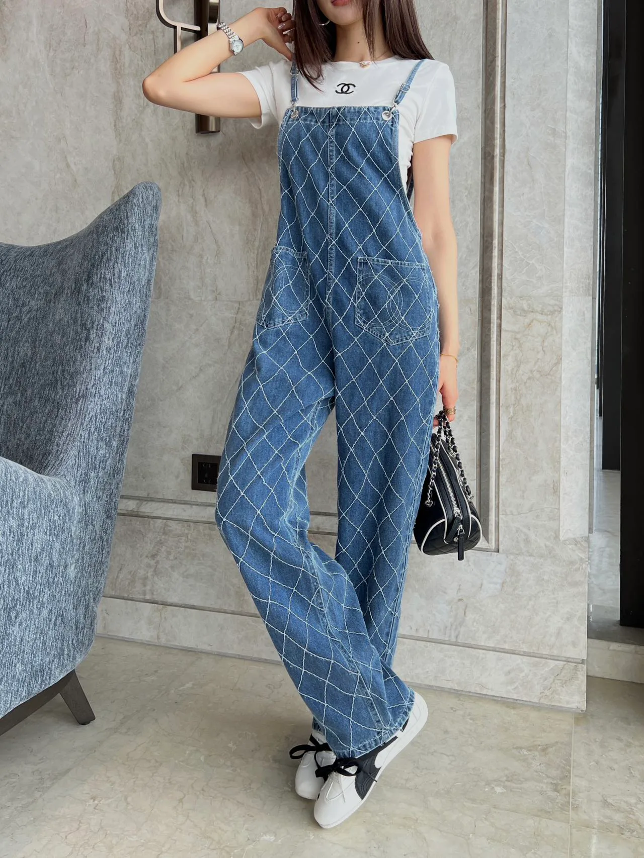 Джинсы Женские Chanel 17714449