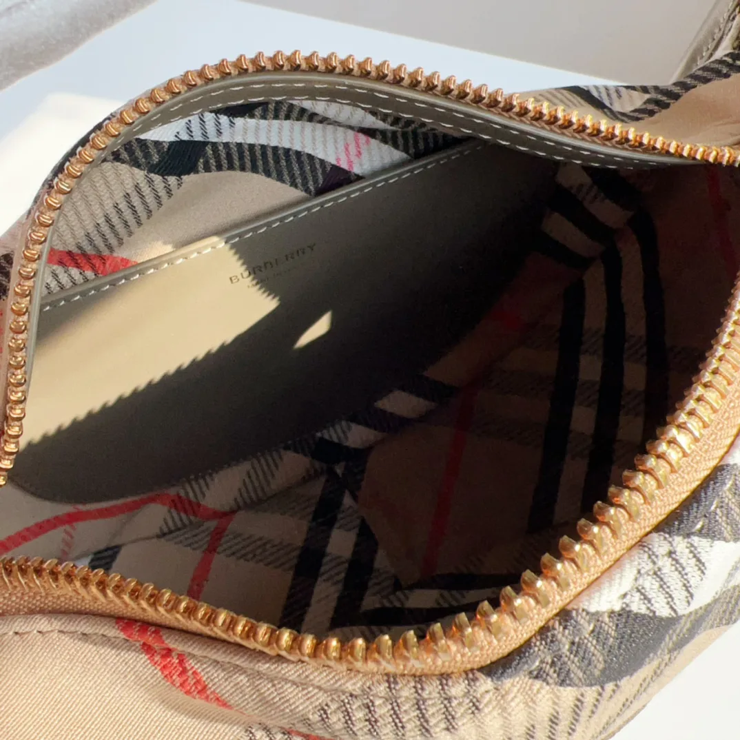 Сумки На Ремне Женские Burberry 11919653
