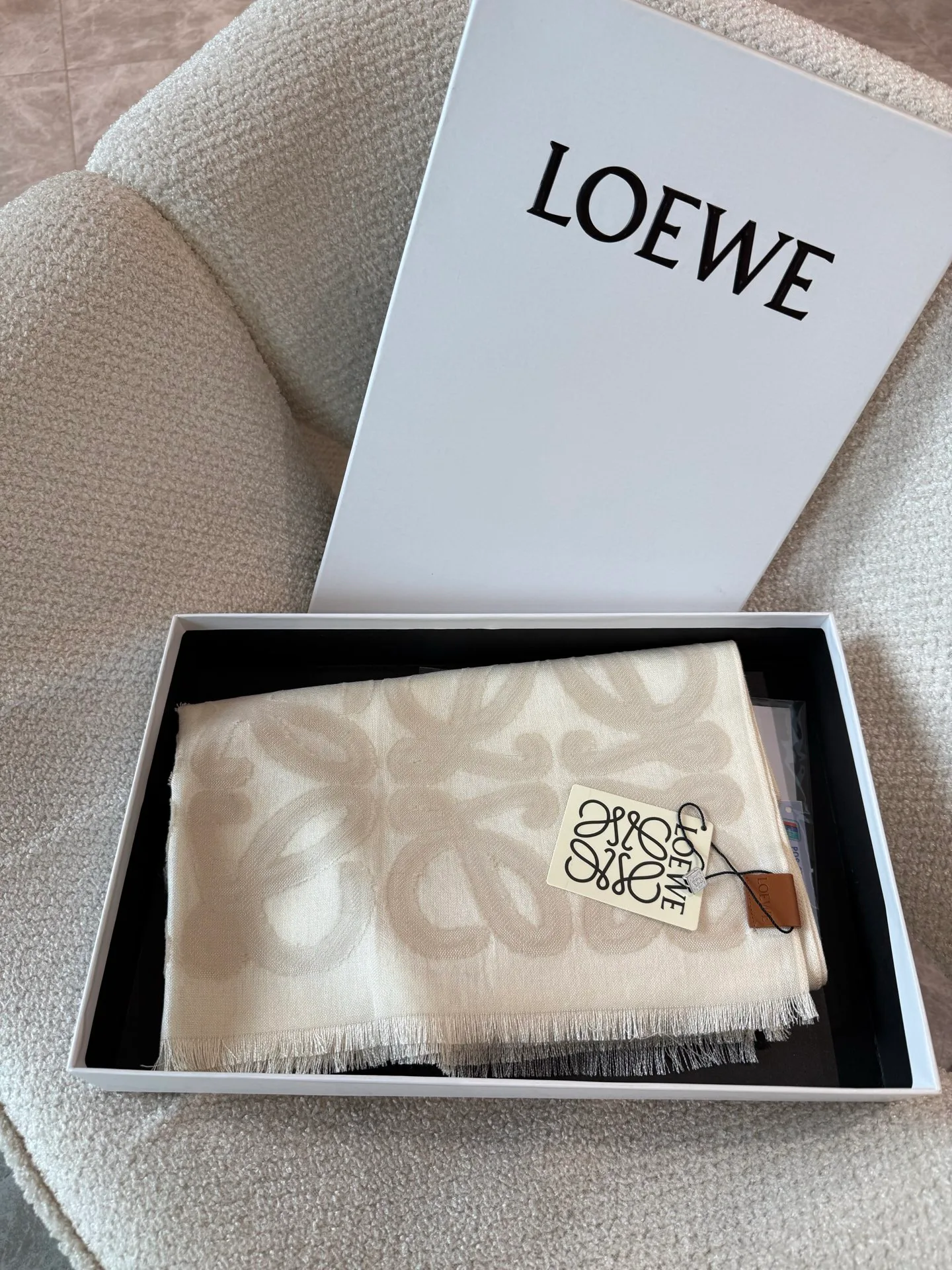 Шарфы Loewe 17885965