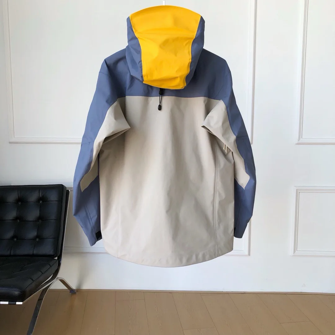 Куртки Женские Arcteryx Куртки Женские Arcteryx