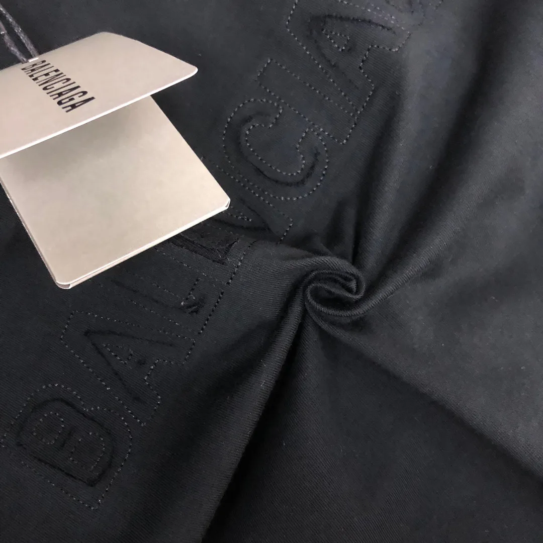 Футболки Женские Balenciaga 3446