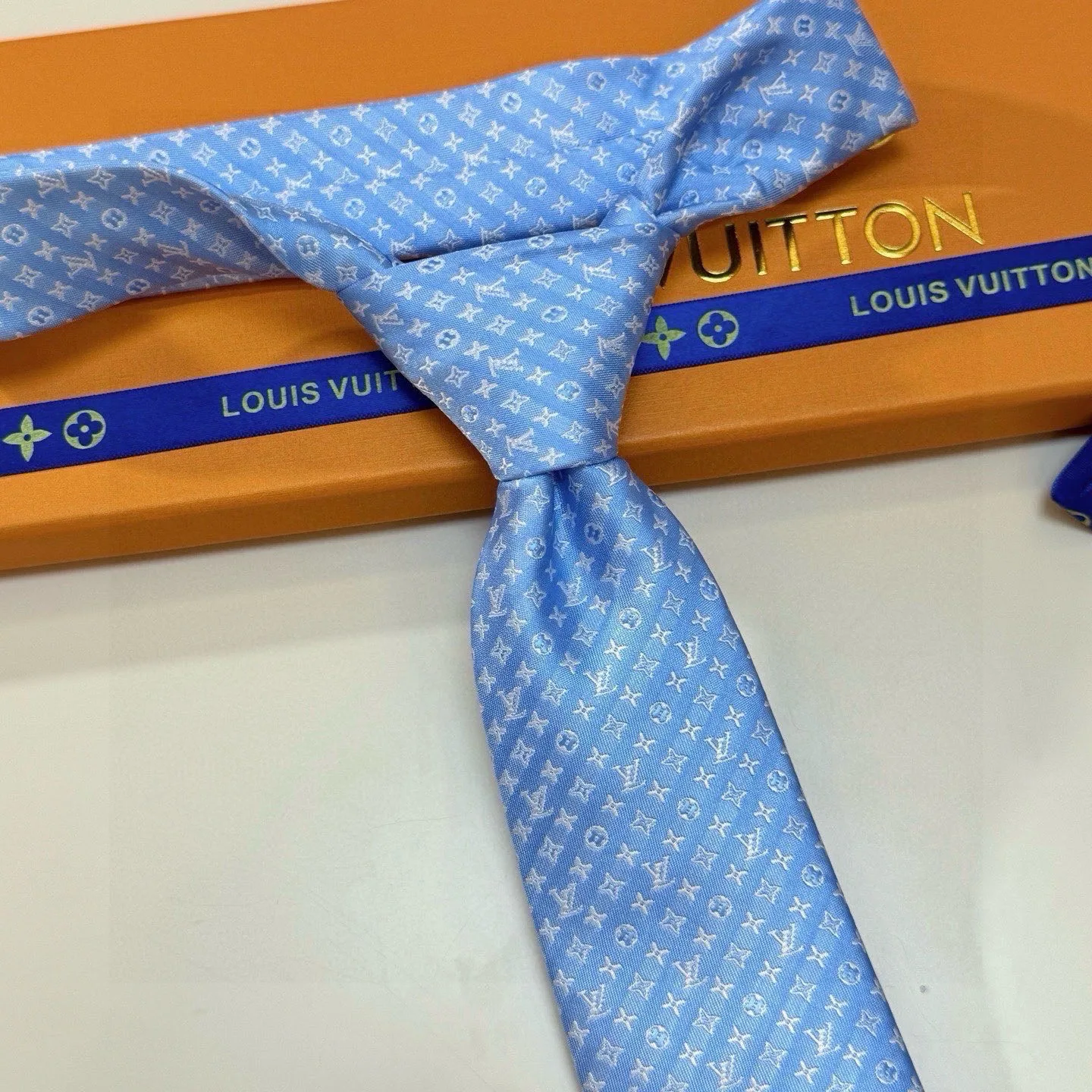 Ремни Louis Vuitton 11510292