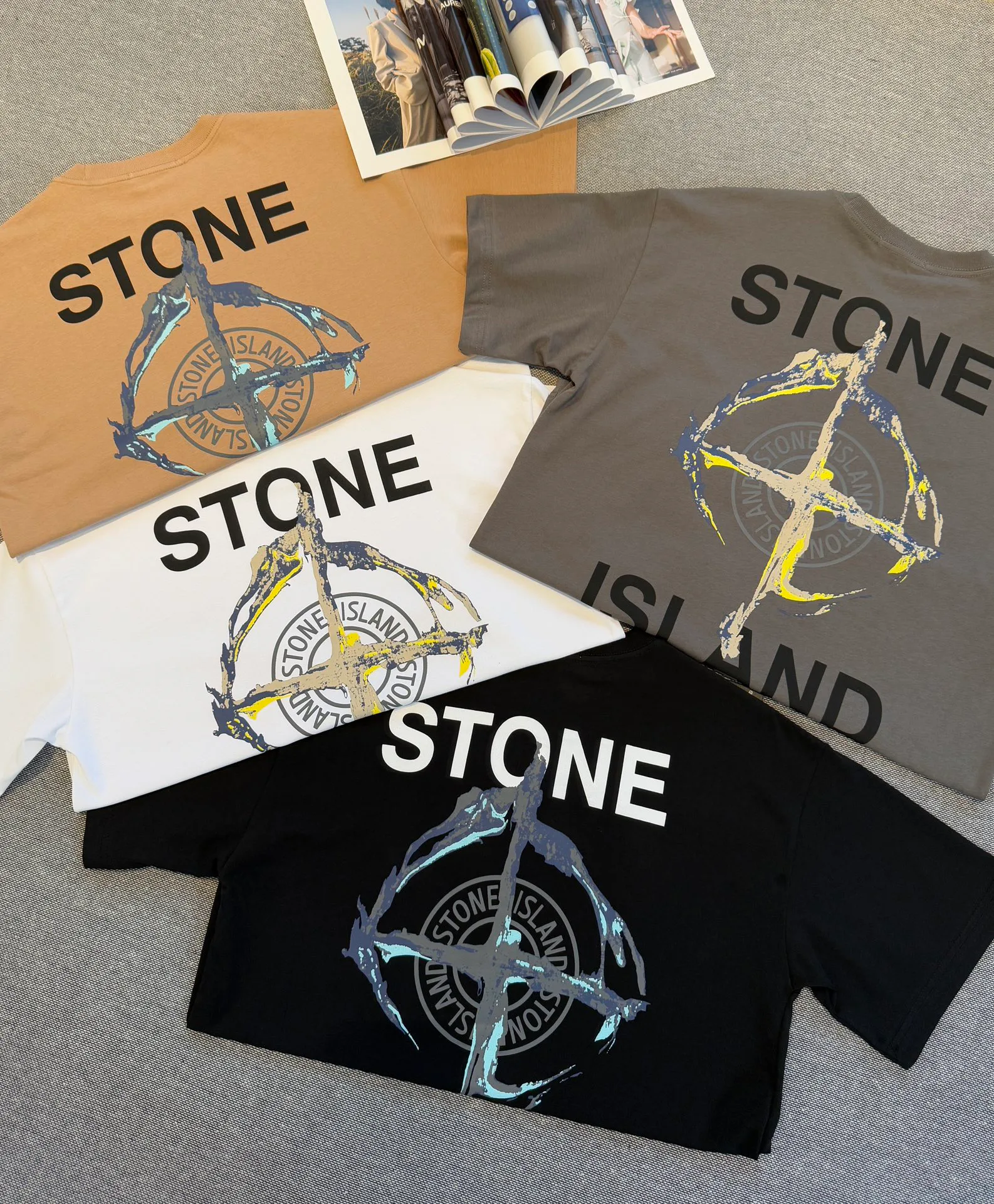 Футболки Женские Stone Island 3439