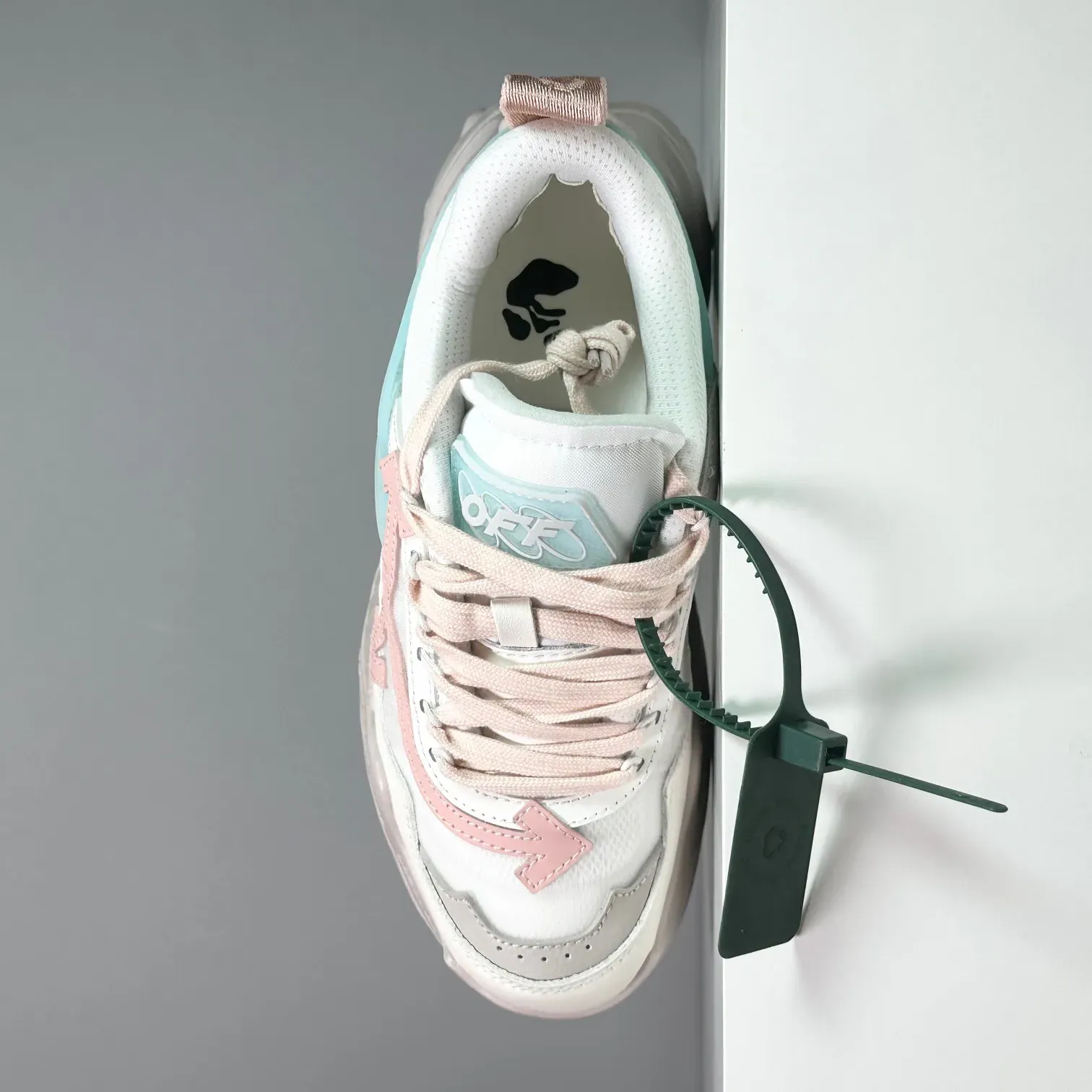 Кроссовки Женские Off-White 4041882