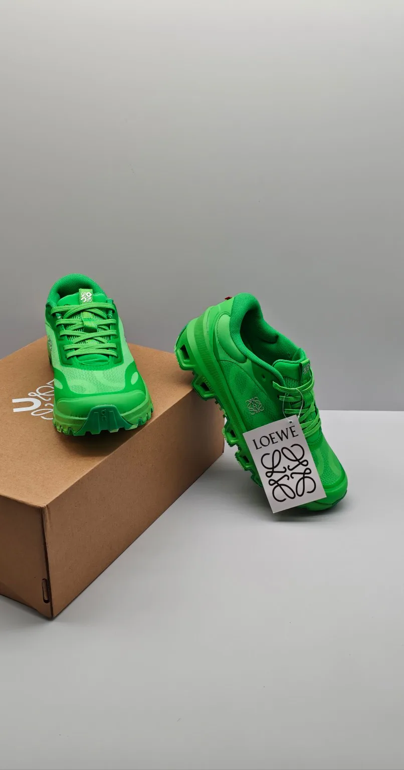 Кроссовки Женские Loewe 13193862