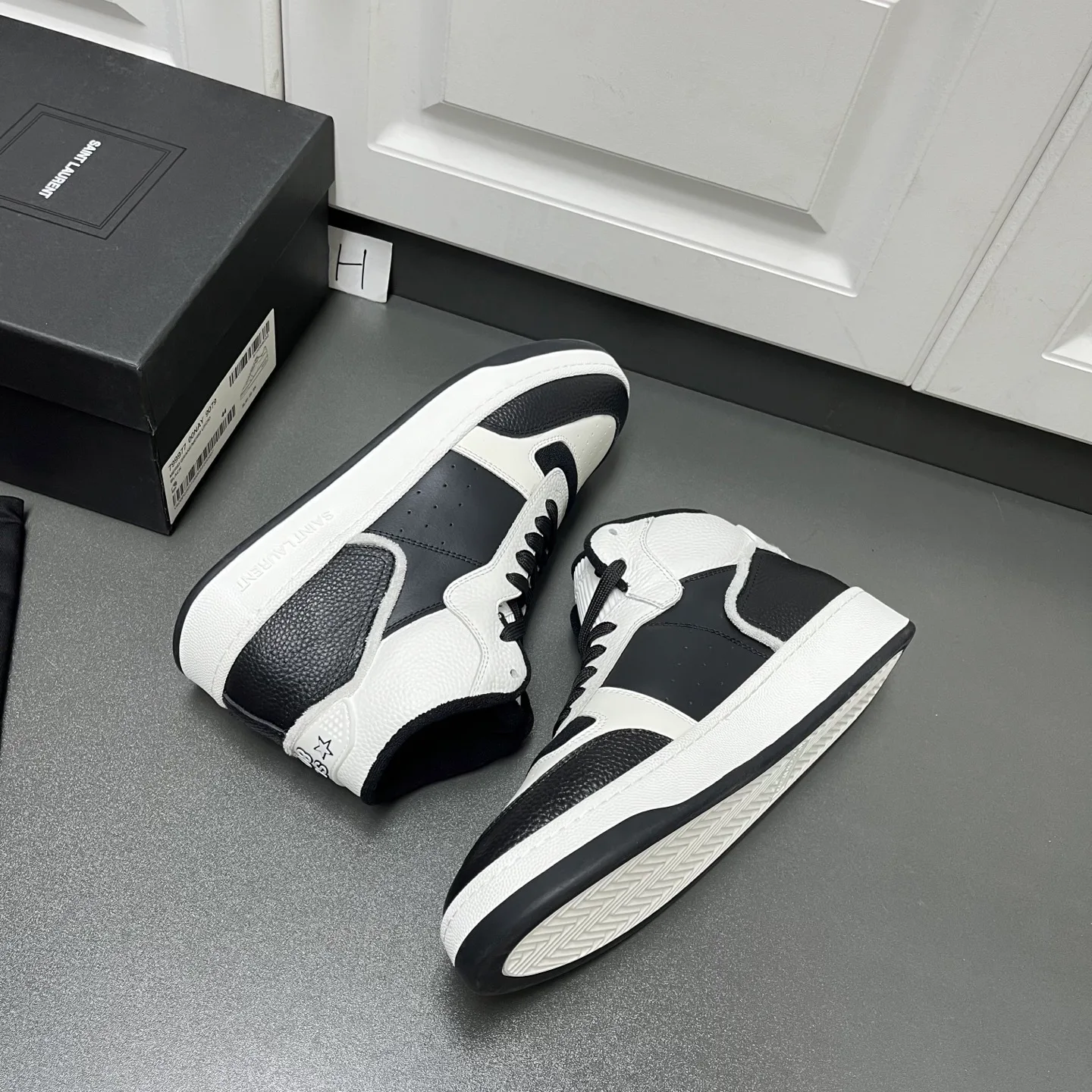 Сникерсы Мужские Saint Laurent 497480