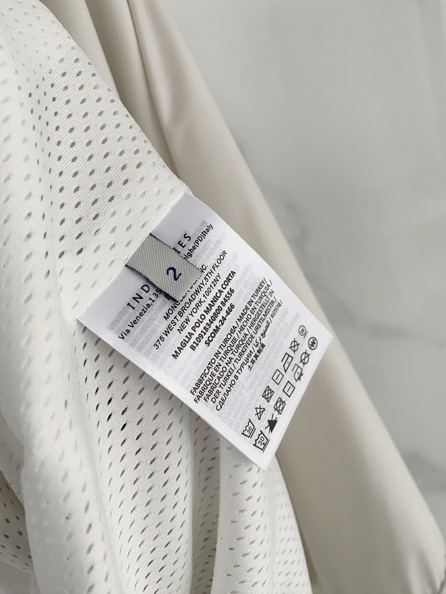 Куртки И Пуховики Мужские Moncler 10610767