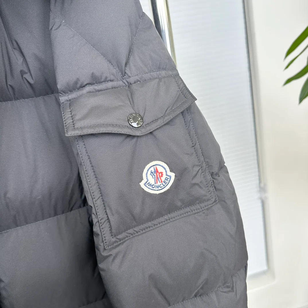 Куртки И Пуховики Женские Moncler 18415699