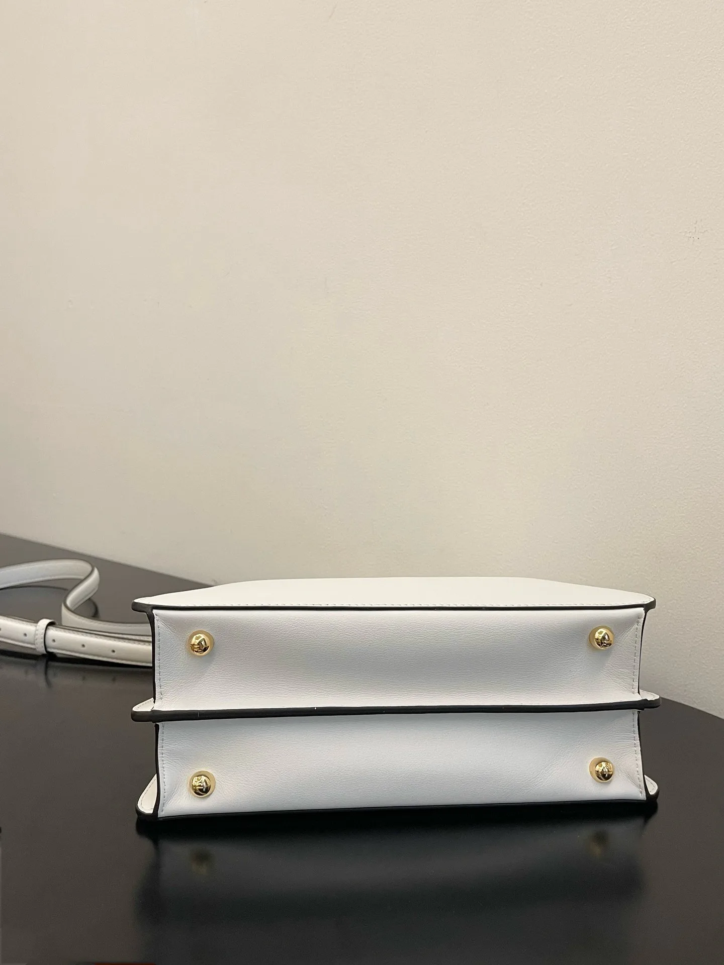 Классические Сумки Женские Fendi 13234501