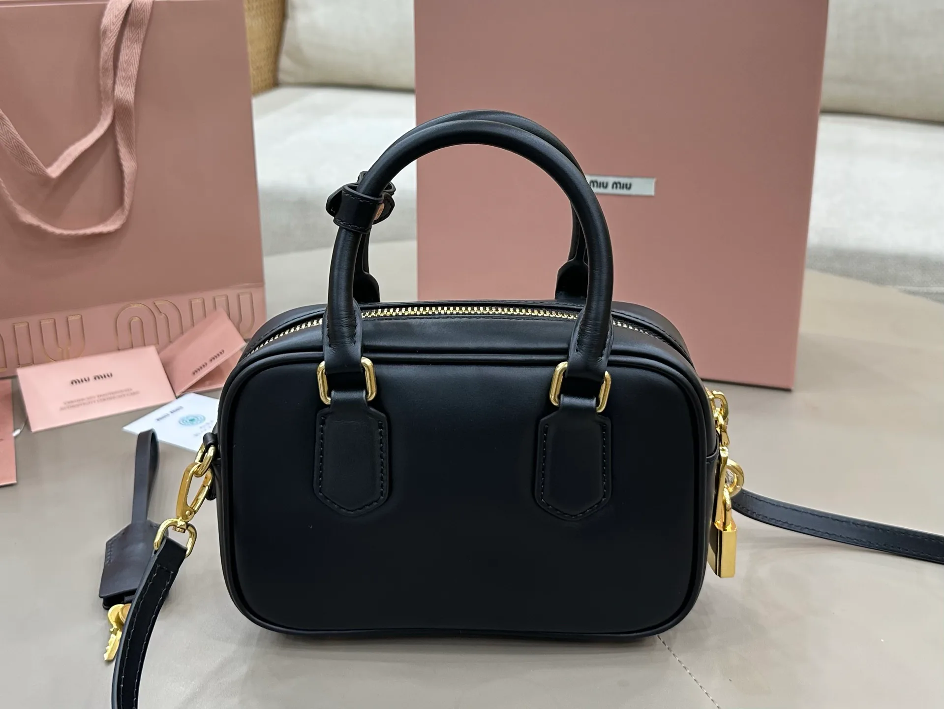 Классические Сумки Женские Miu Miu 11524742
