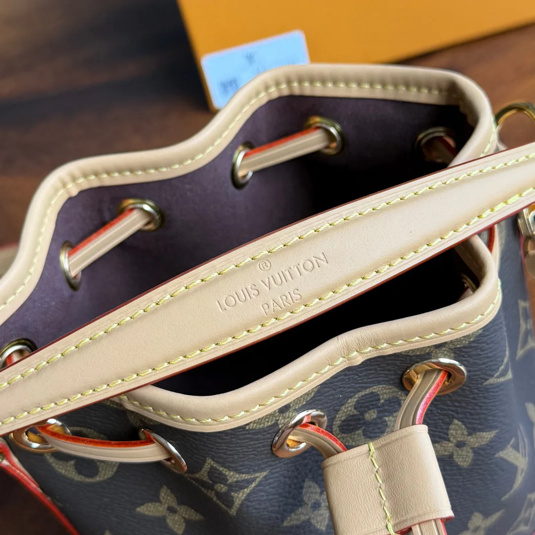Сумки На Ремне Женские Louis Vuitton 724016