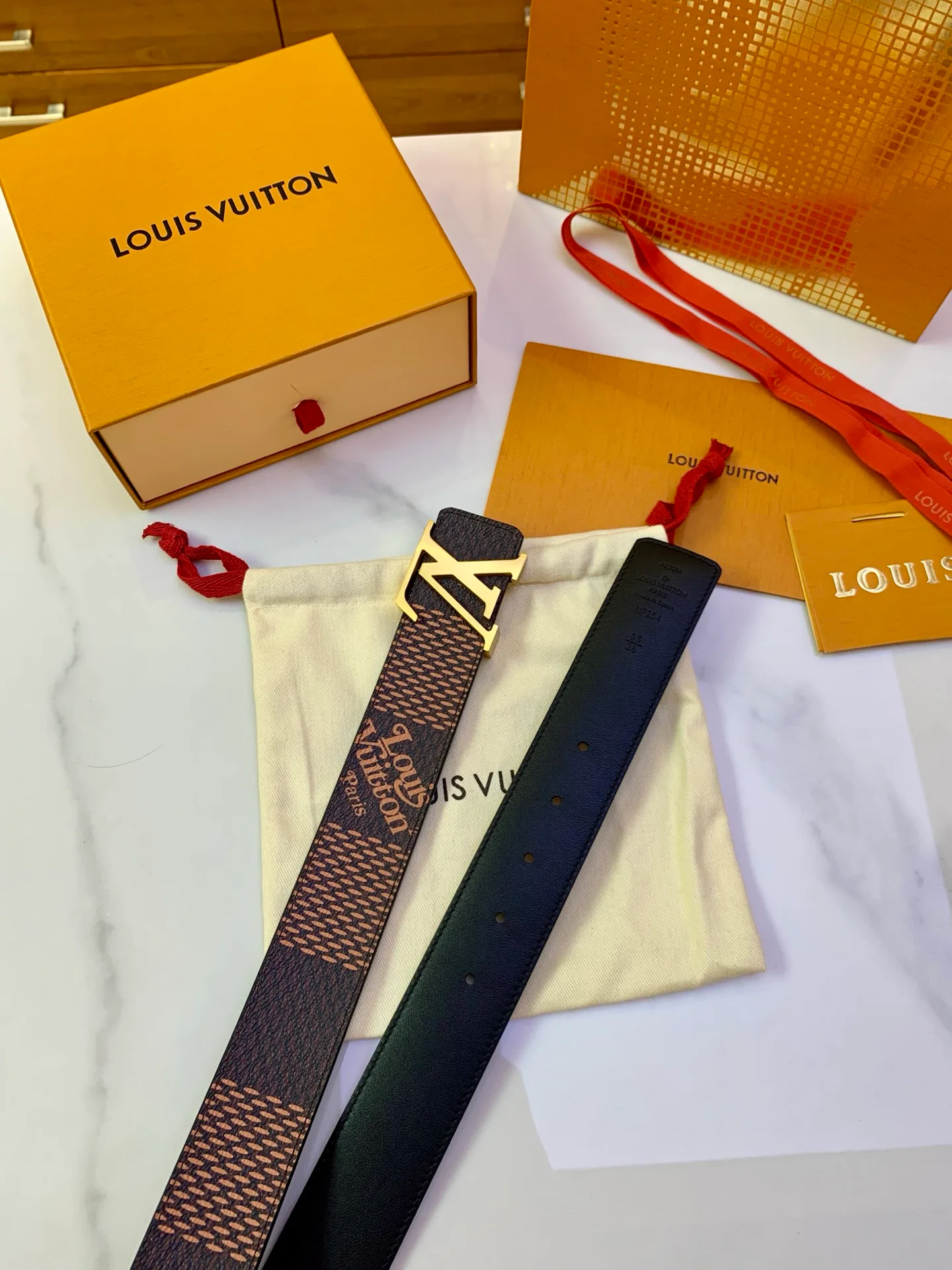 Ремни Louis Vuitton 17682162