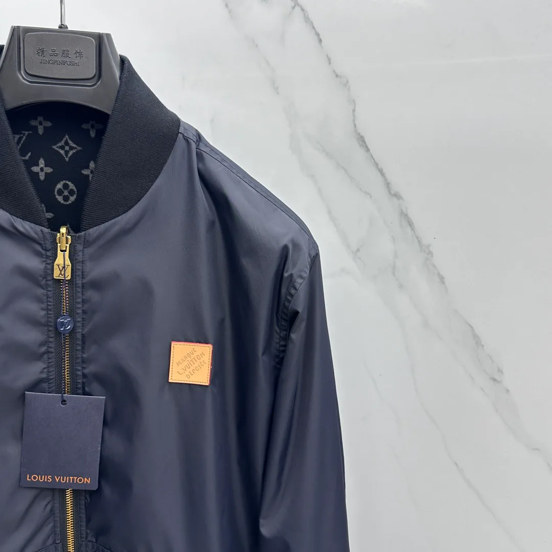 Куртки И Пуховики Мужские Louis Vuitton 18246851