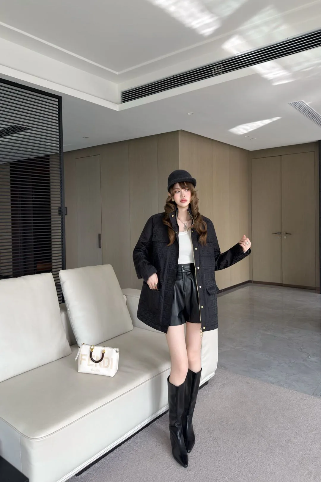 Куртки И Пуховики Женские Fendi 373714