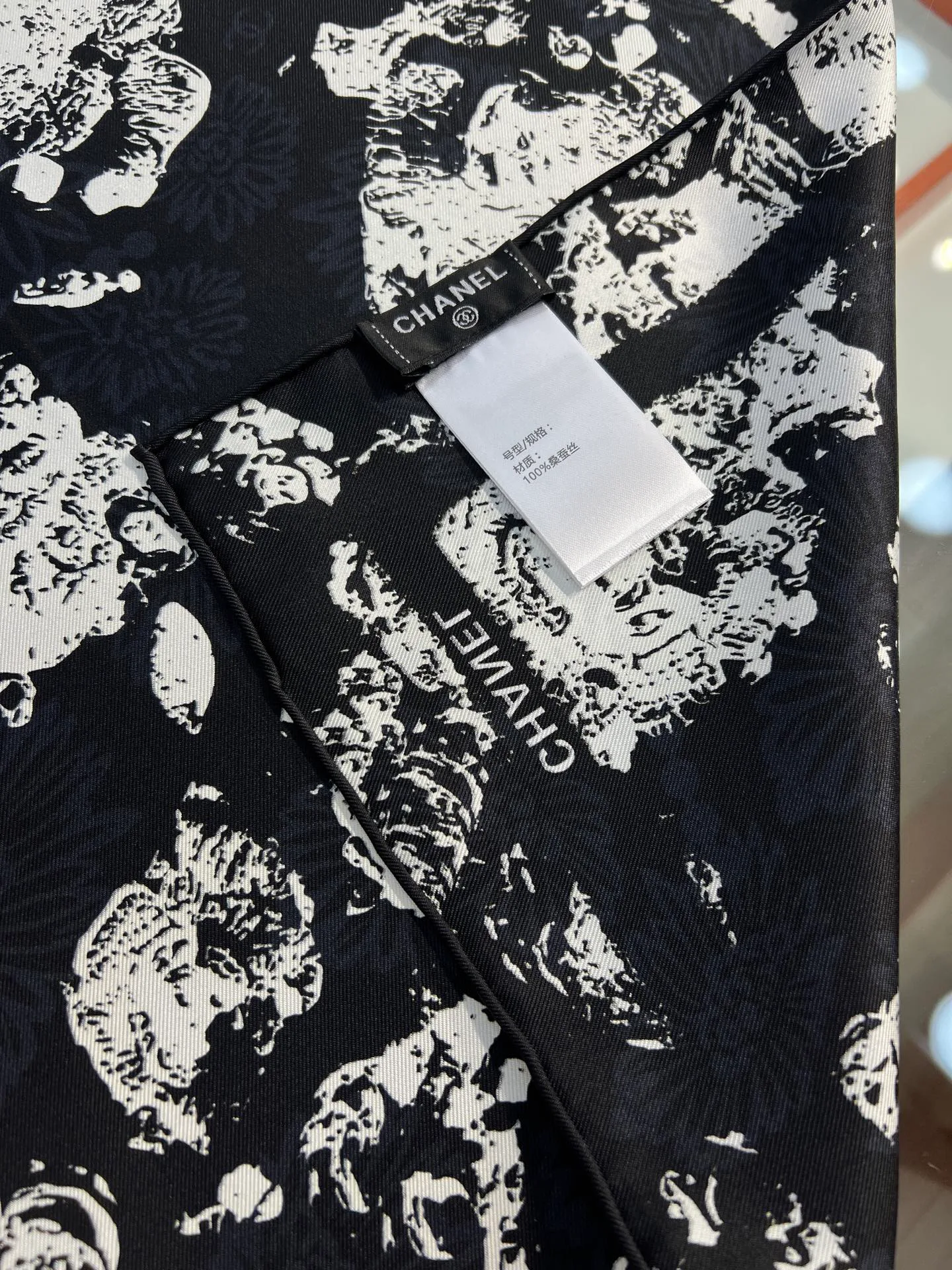 Платки Chanel 11445231