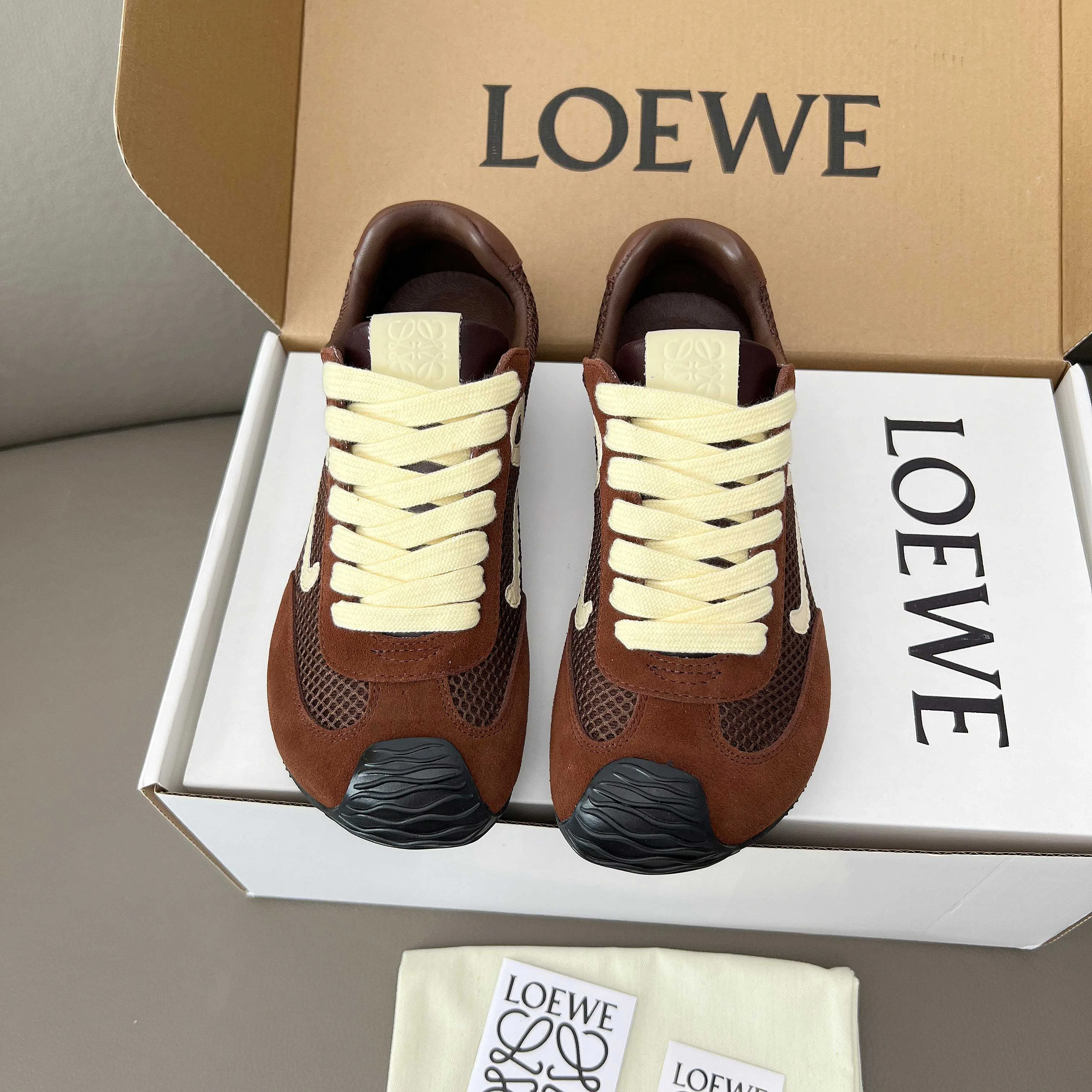 Кроссовки Женские Loewe 18011185