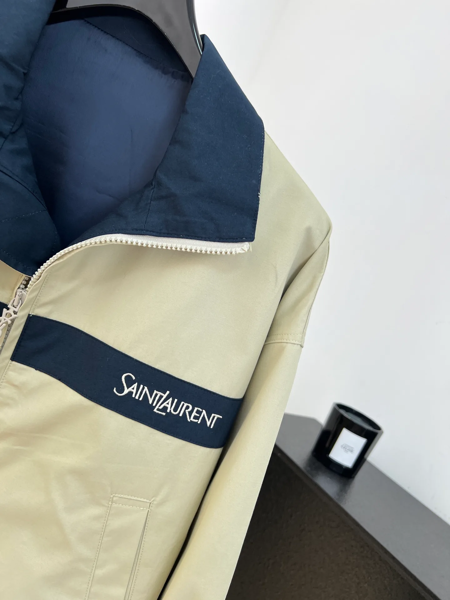 Куртки И Пуховики Женские Saint Laurent 18149651