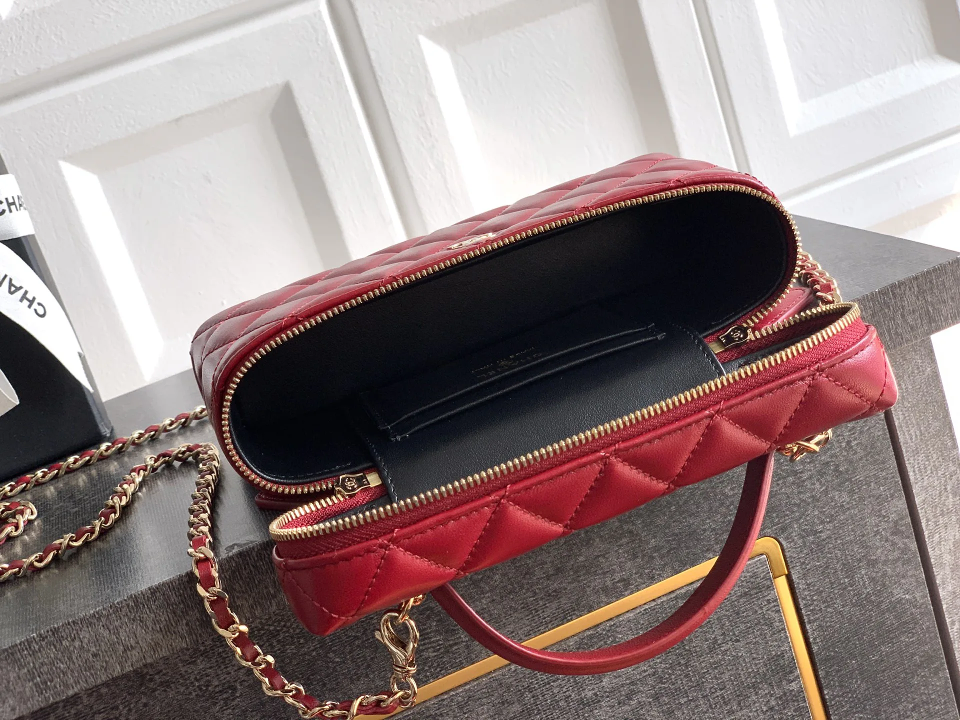 Классические Сумки Женские Chanel 12779074