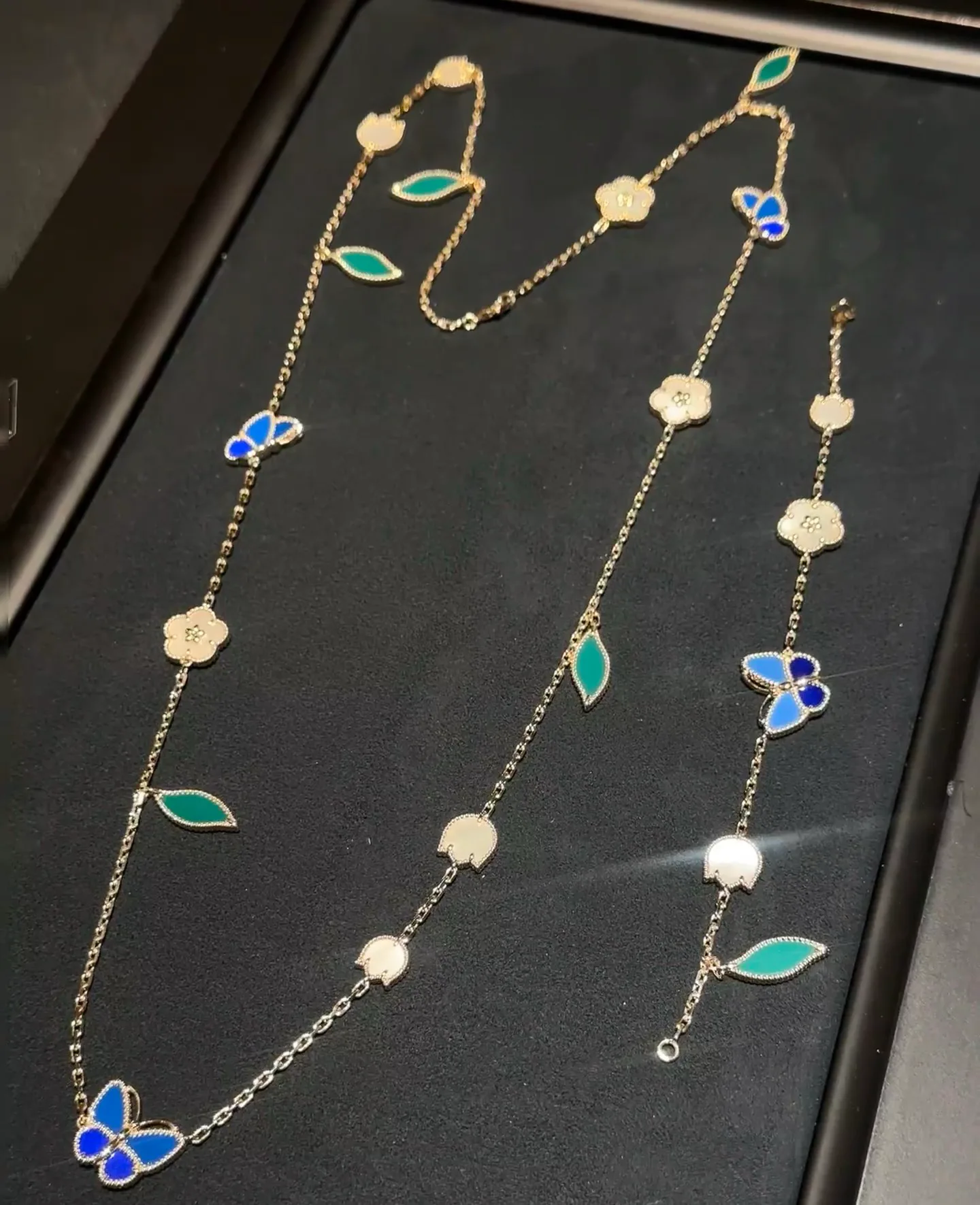 Бижутерия Van Cleef & Arpels 13600883
