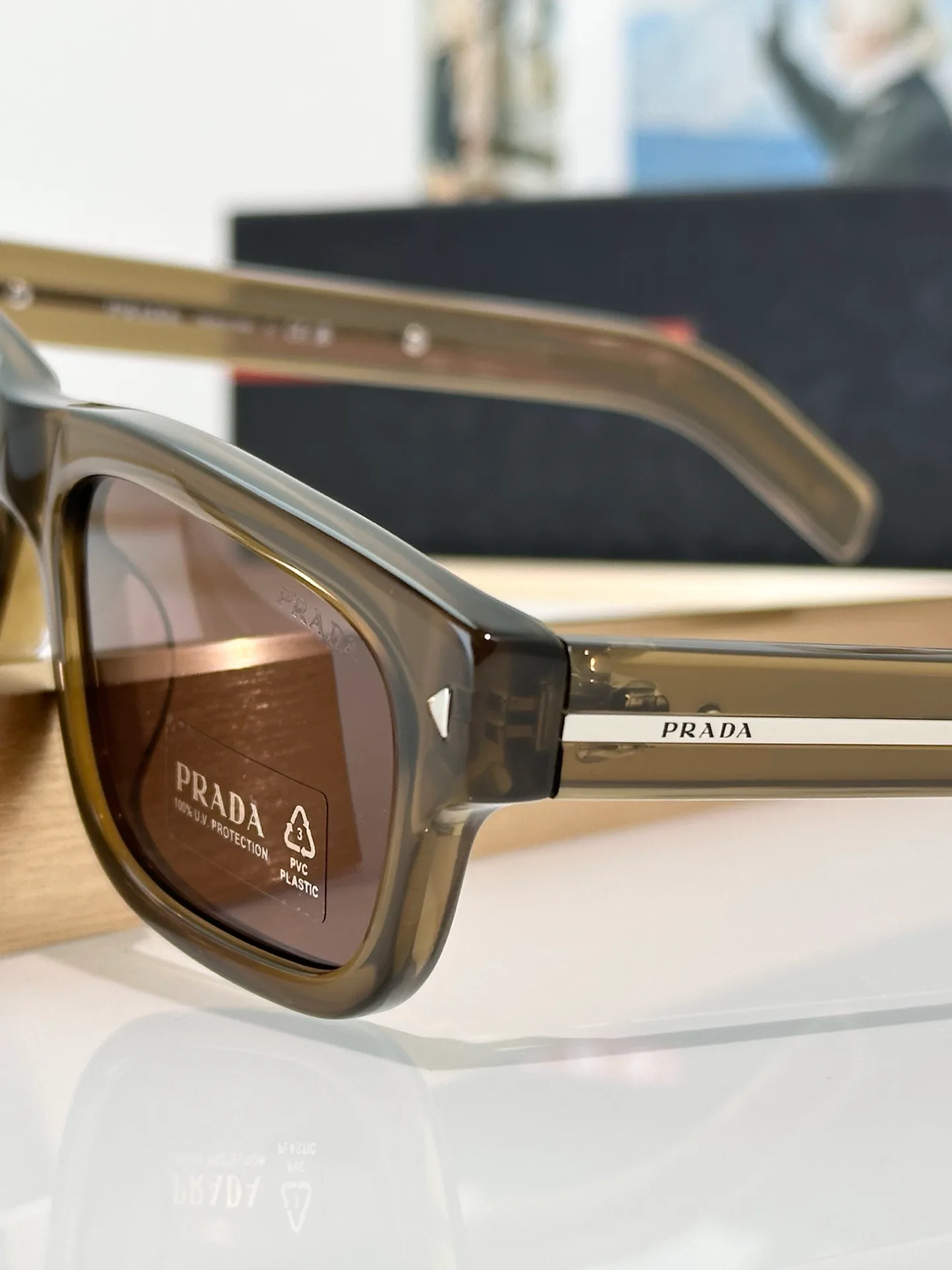 Очки Prada 17466031