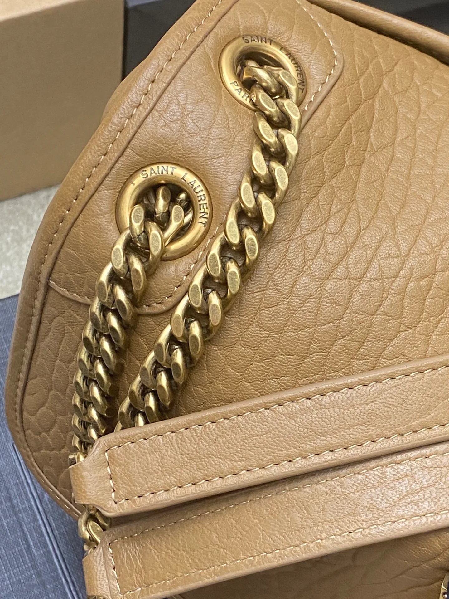 Классические Сумки Женские Saint Laurent 13435176